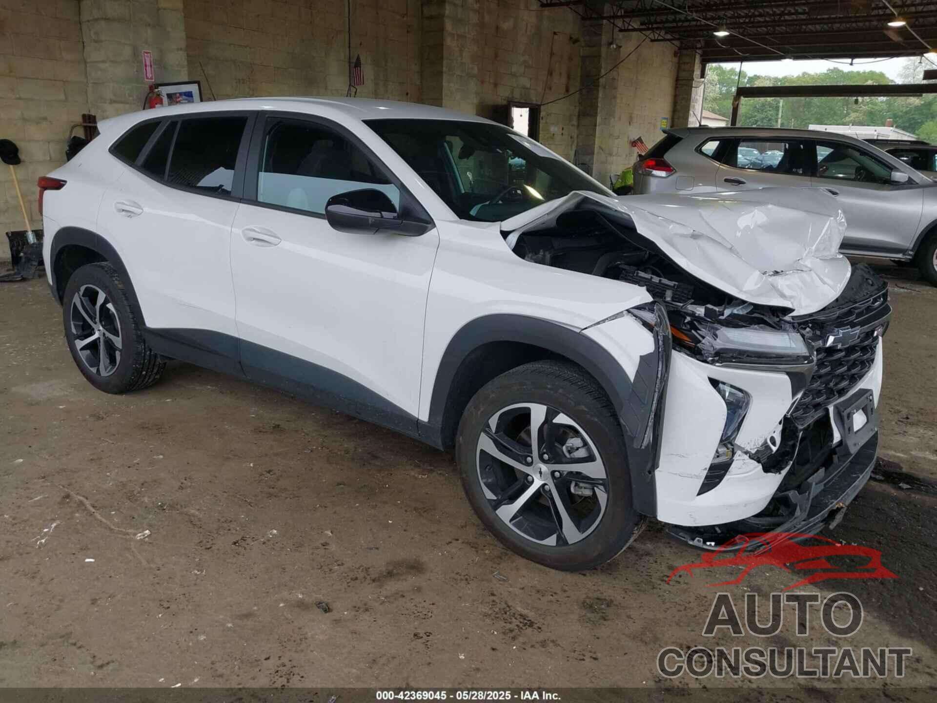 CHEVROLET TRAX 2024 - KL77LGE27RC193930