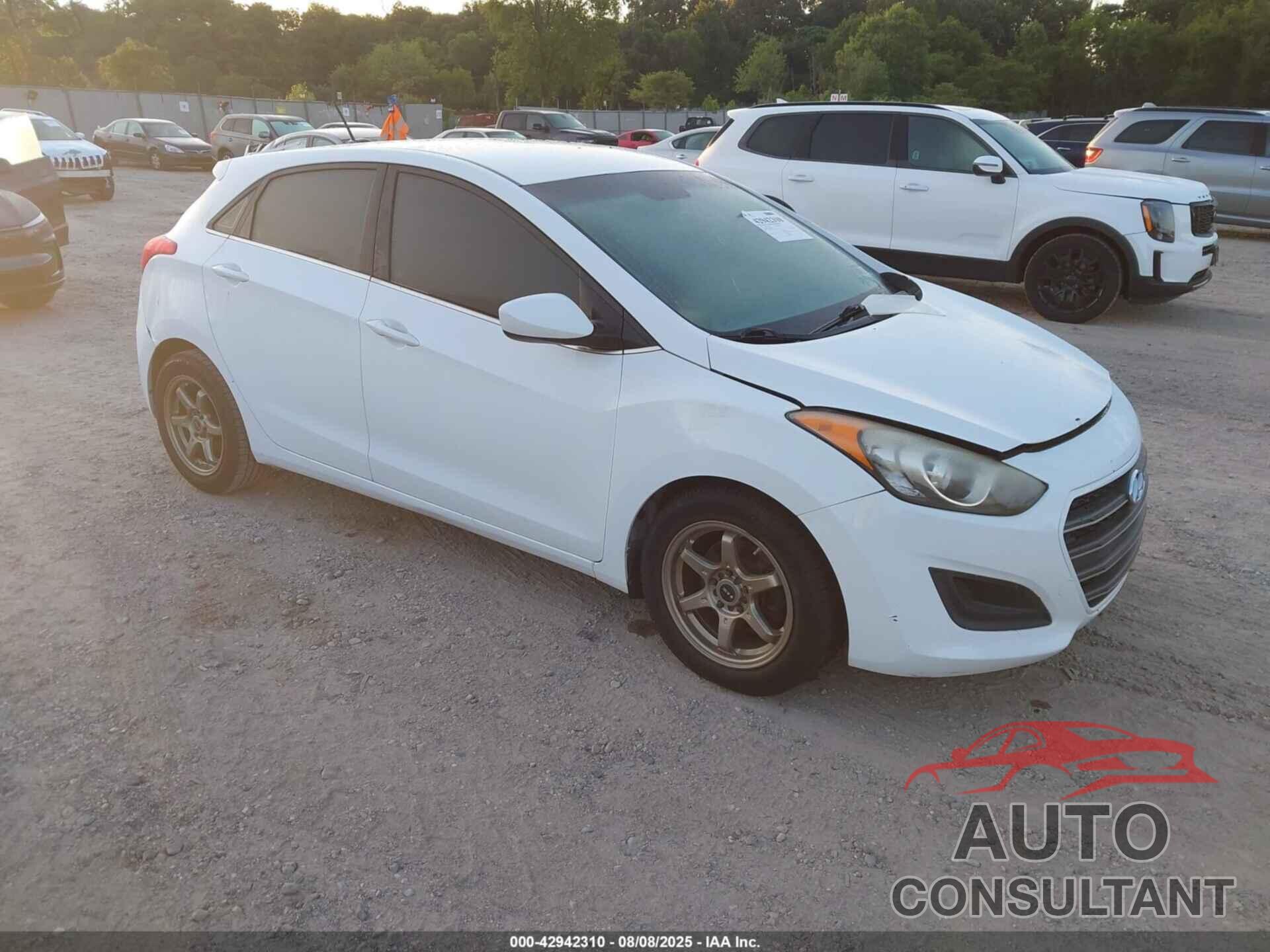 HYUNDAI ELANTRA GT 2017 - KMHD35LH4HU360914