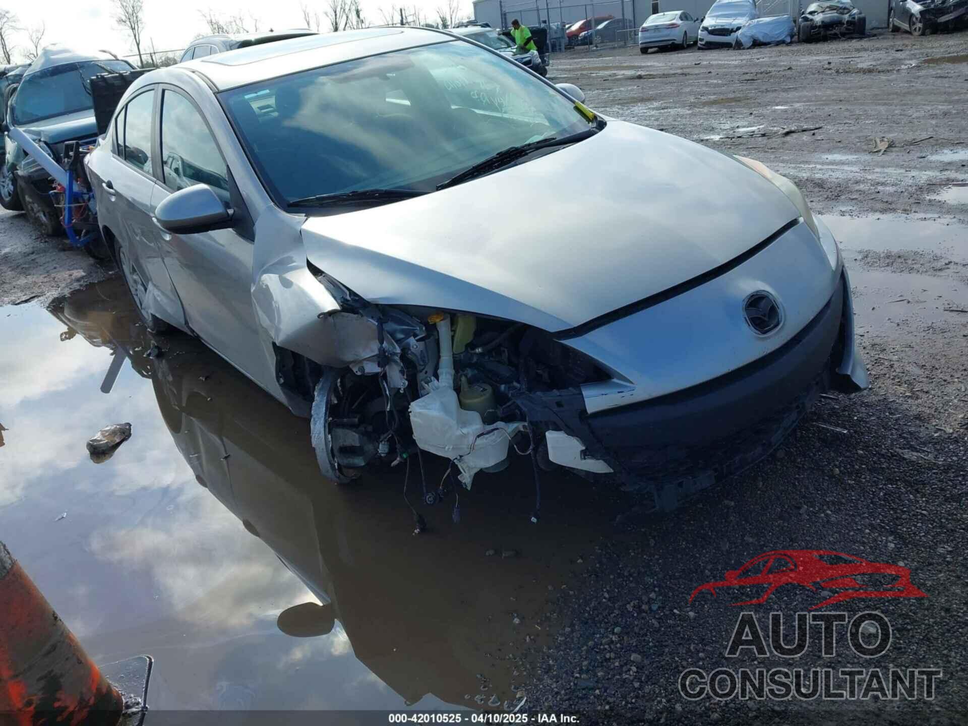 MAZDA MAZDA3 2013 - JM1BL1VP5D1750277