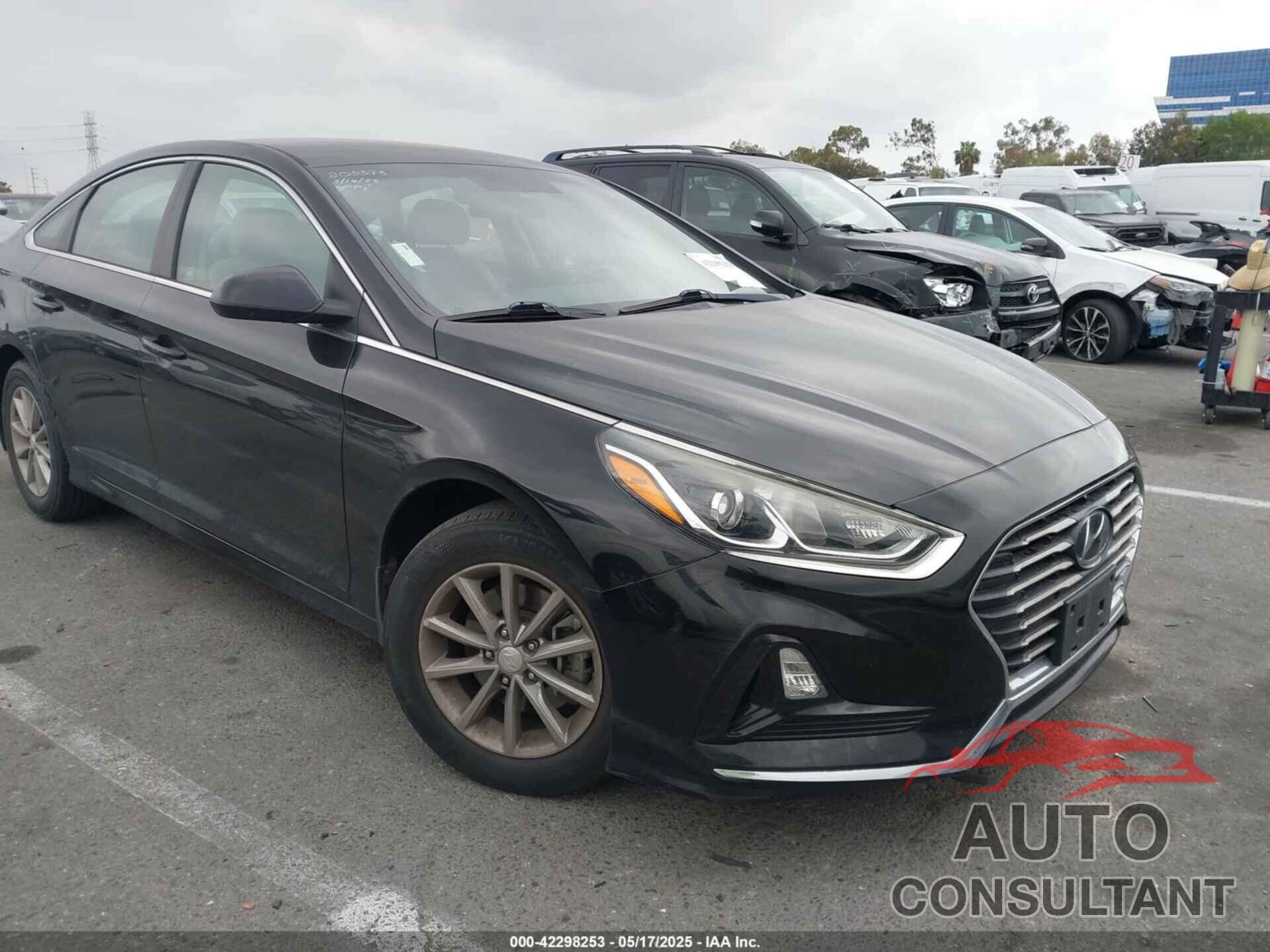 HYUNDAI SONATA 2018 - 5NPE24AF4JH695856