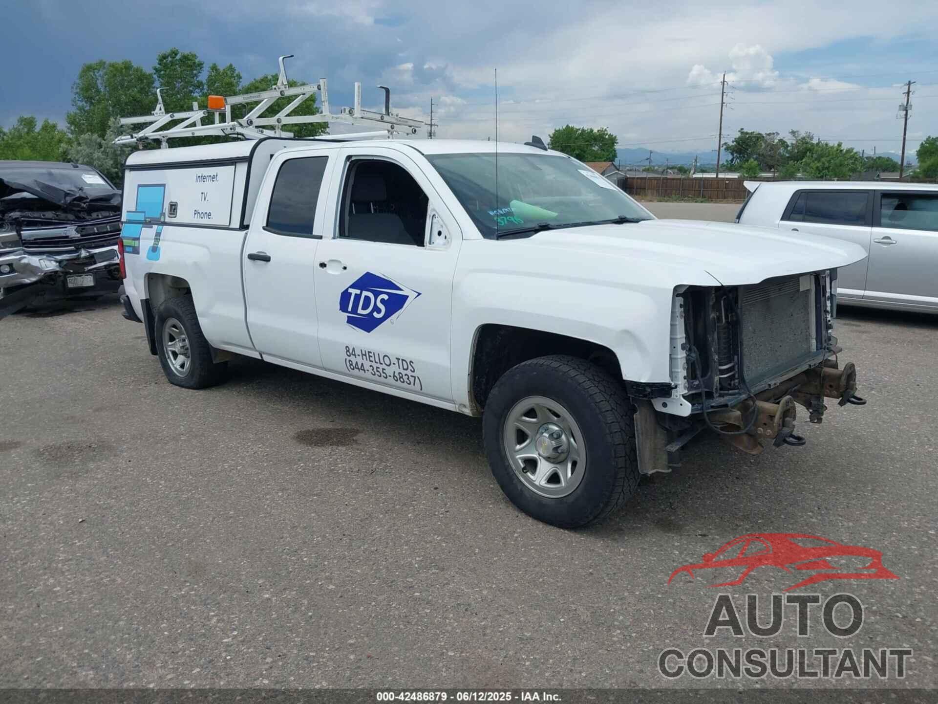 CHEVROLET SILVERADO 1500 2015 - 1GCVKPEC8FZ420217