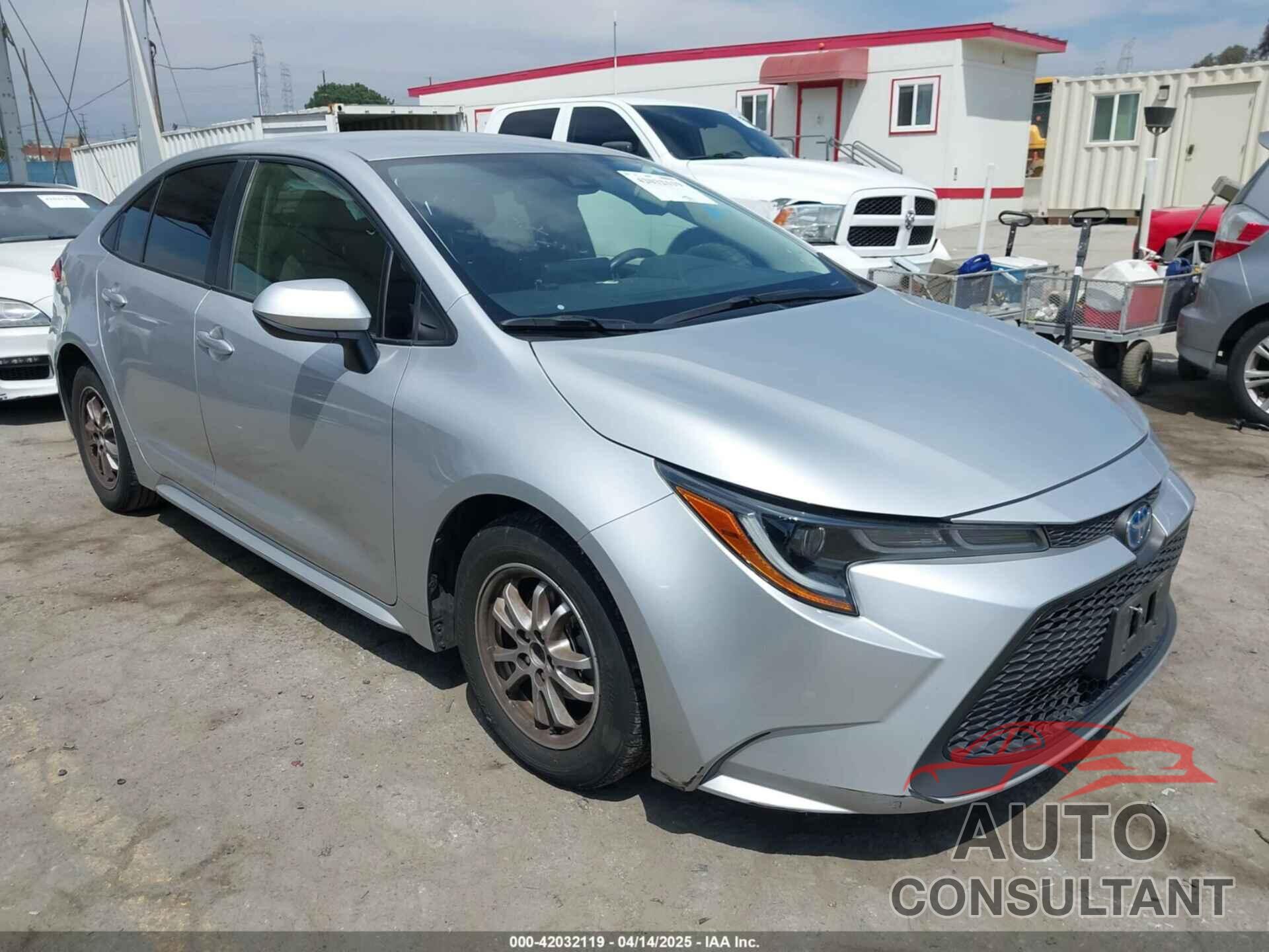 TOYOTA COROLLA 2022 - JTDEAMDE6NJ056705