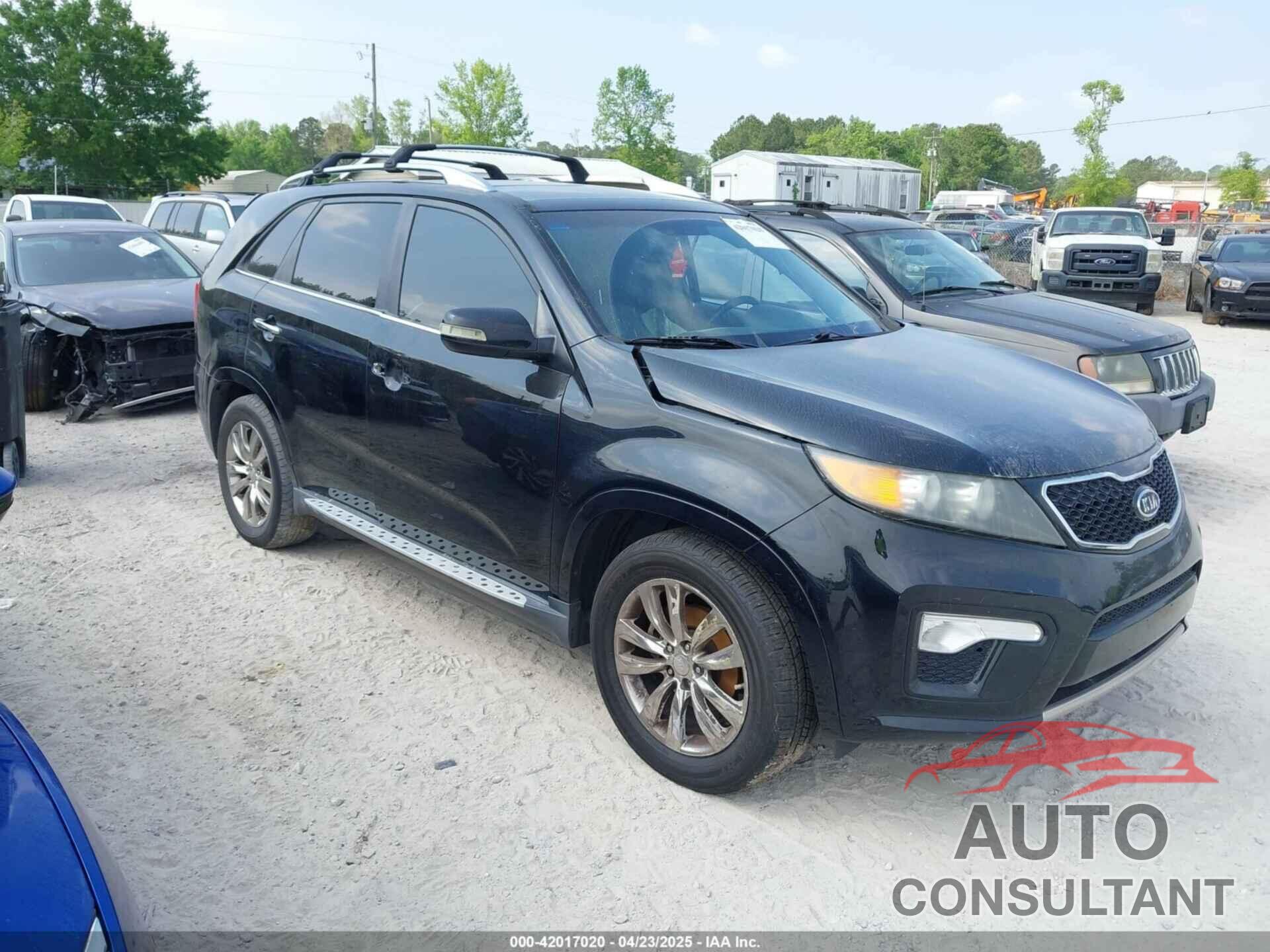 KIA SORENTO 2011 - 5XYKW4A25BG157888