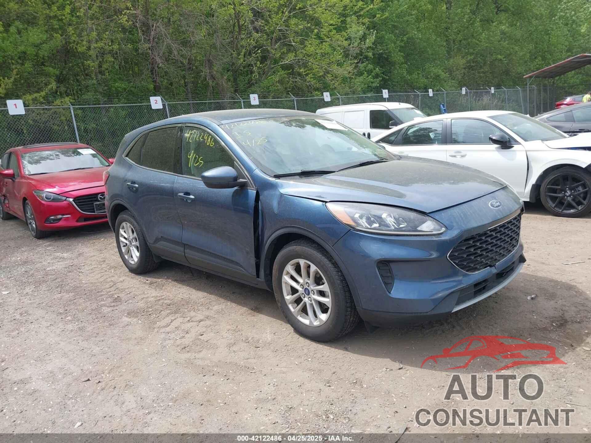 FORD ESCAPE 2020 - 1FMCU0G60LUC39181