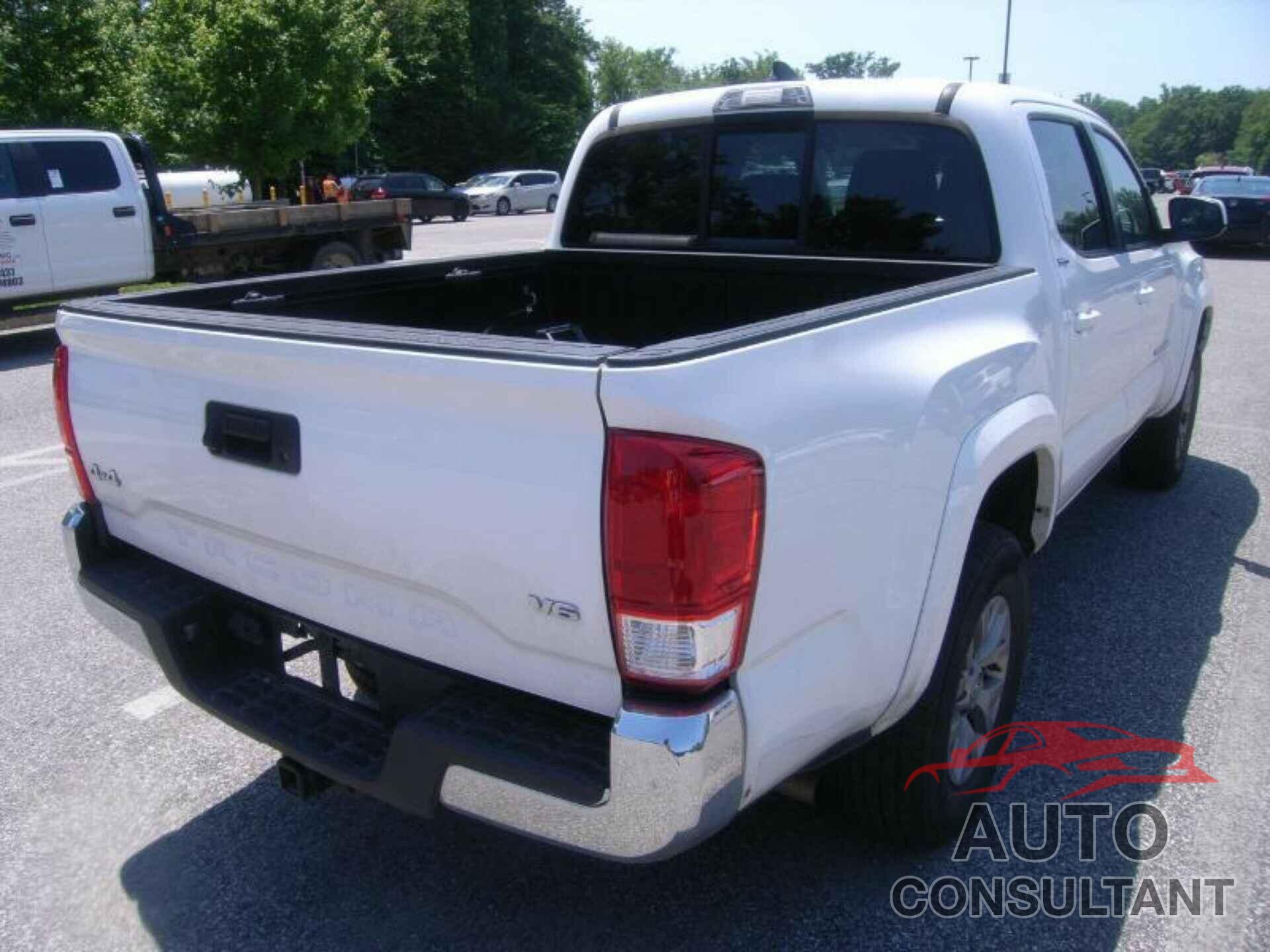 TOYOTA TACOMA 2017 - 5TFCZ5AN5HX102679