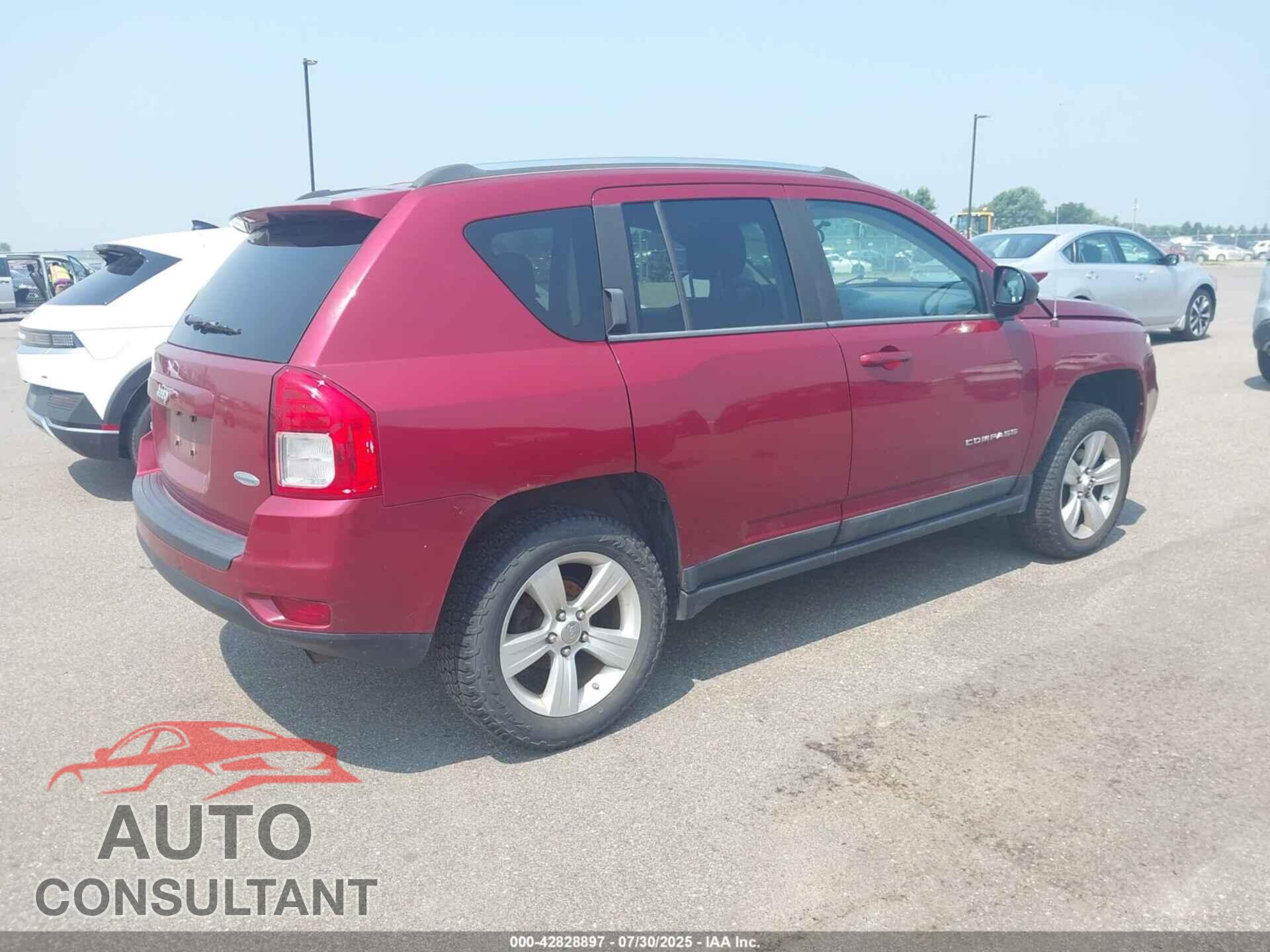 JEEP COMPASS 2011 - 1J4NF1FB0BD180184