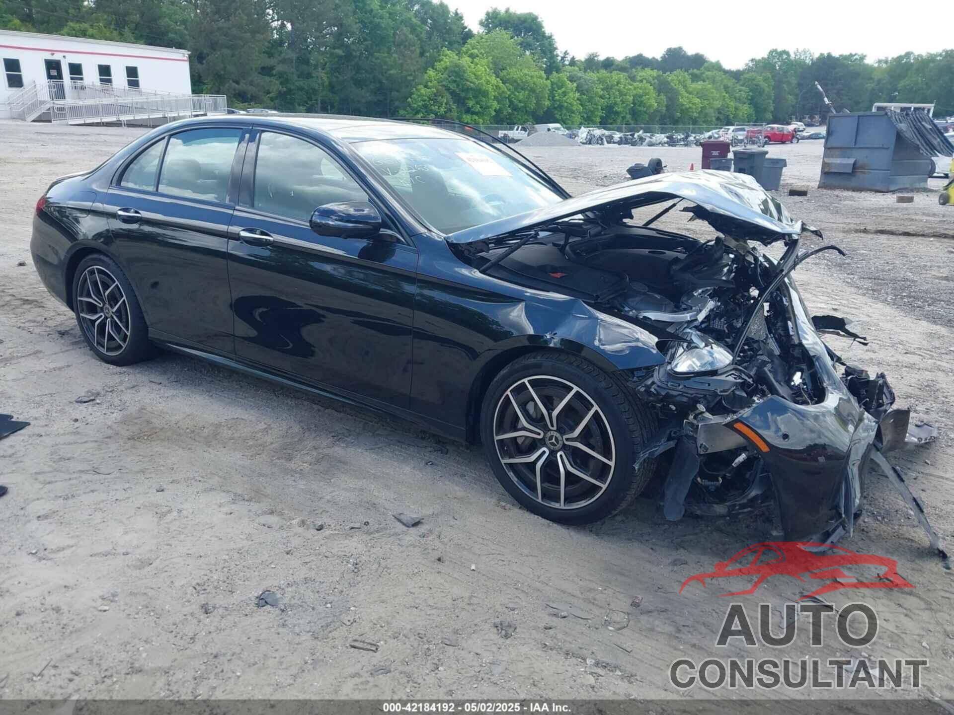 MERCEDES-BENZ E 350 2023 - W1KZF8DB0PB162263