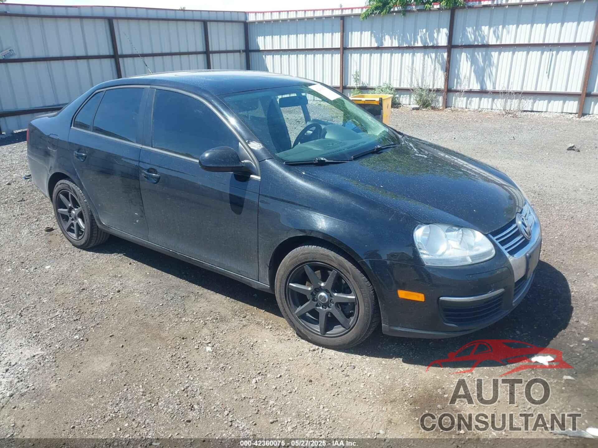 VOLKSWAGEN JETTA 2010 - 3VWRZ7AJ7AM116496