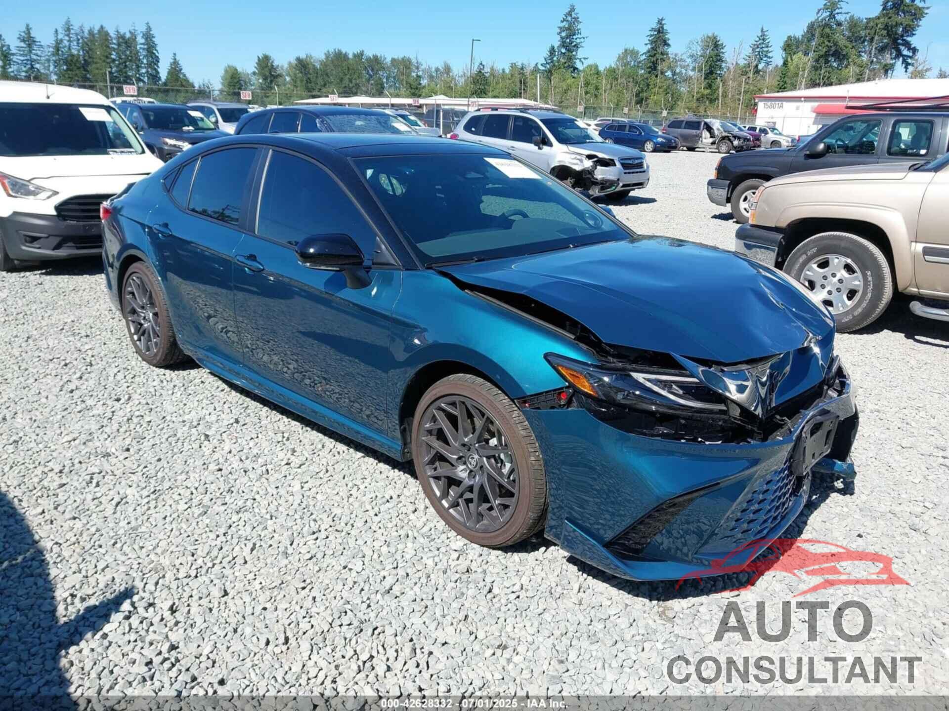 TOYOTA CAMRY 2025 - 4T1DBADKXSU006876