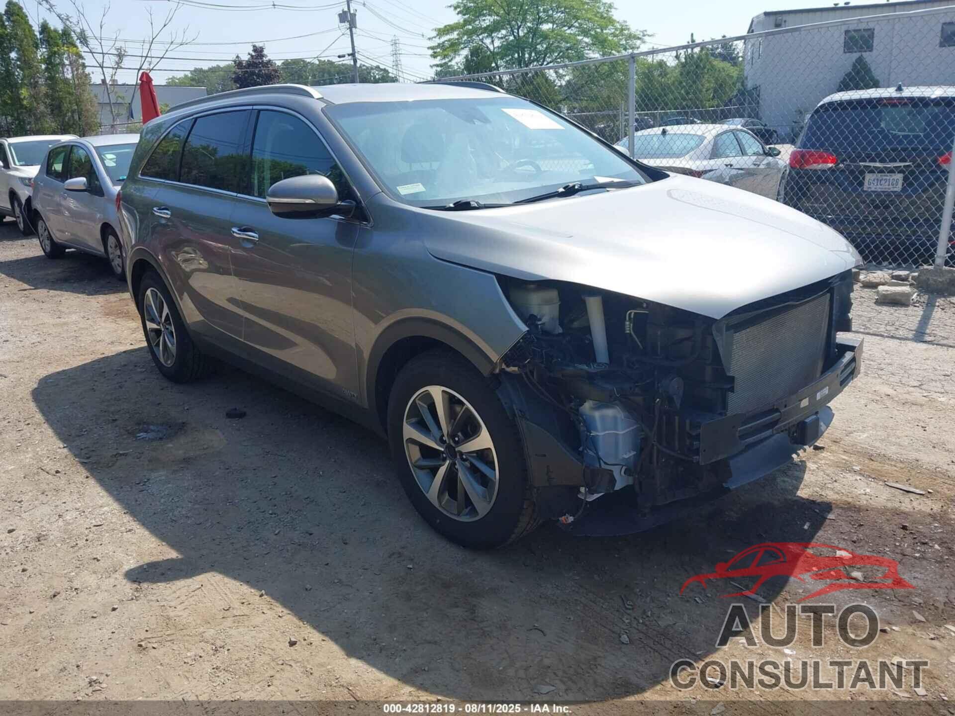 KIA SORENTO 2019 - 5XYPHDA50KG467036