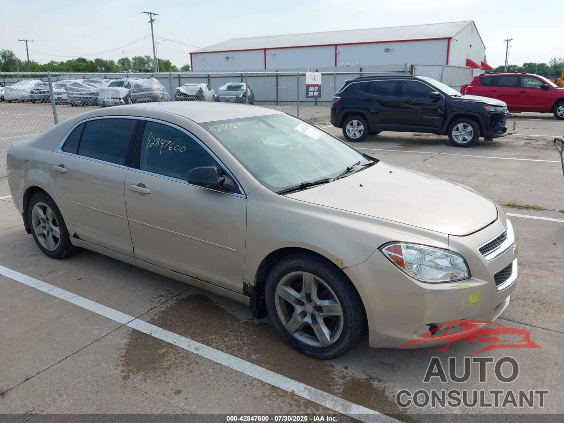 CHEVROLET MALIBU 2010 - 1G1ZB5E09AF144337