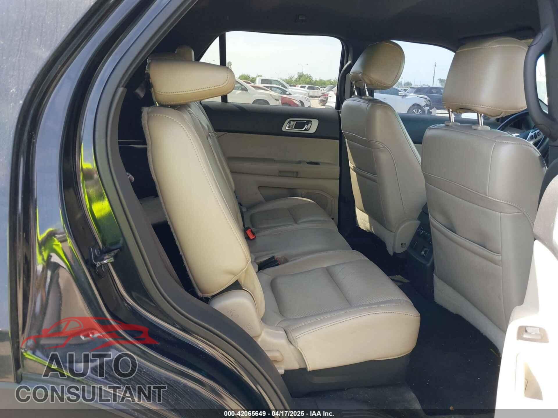FORD EXPLORER 2011 - 1FMHK7F85BGA55729