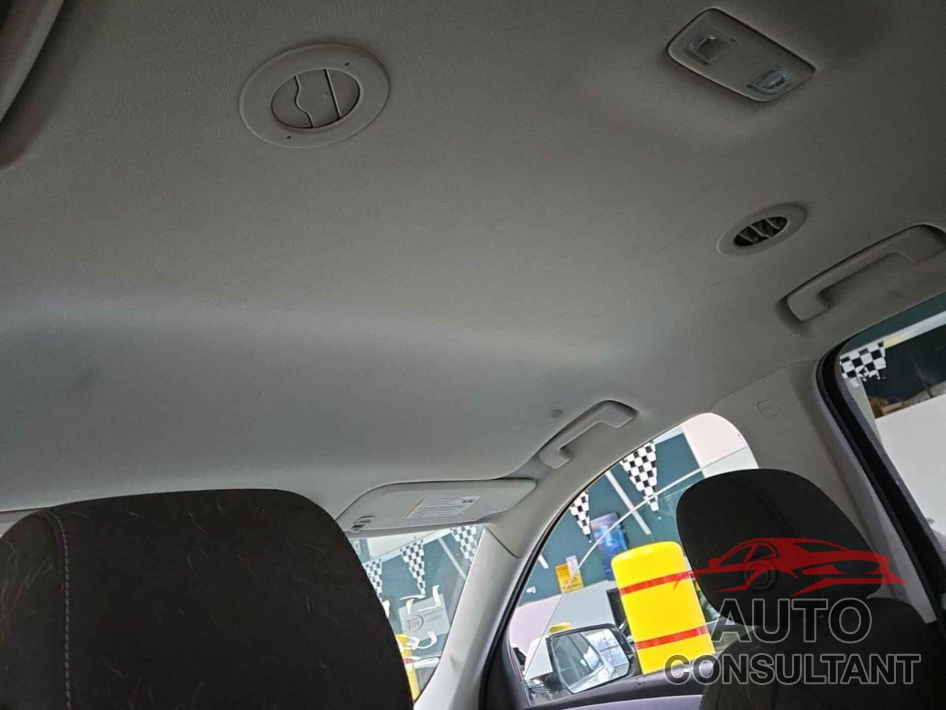 CHEVROLET TRAVERSE 2020 - 1GNERMKW2LJ249913