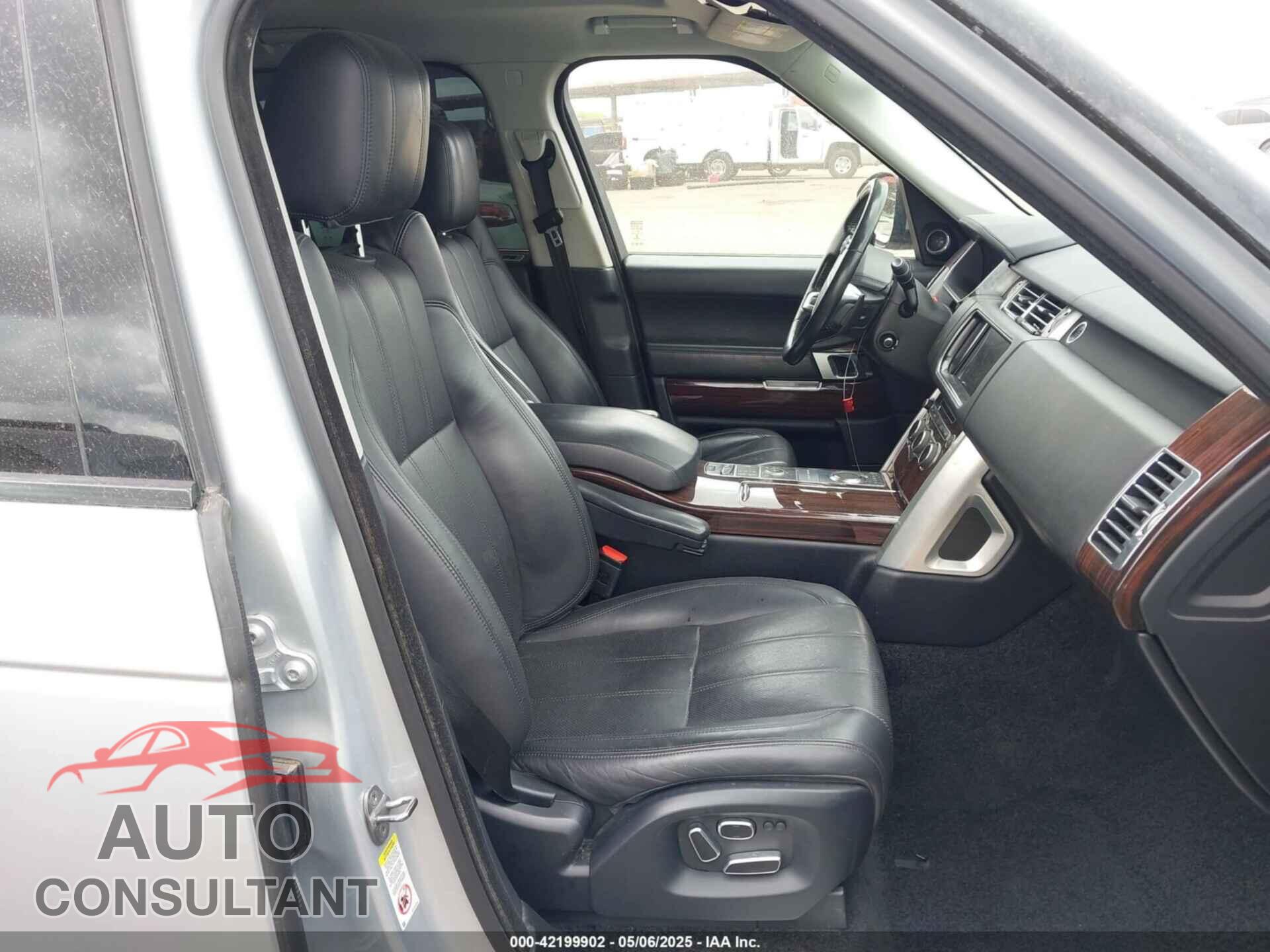 LAND ROVER RANGE ROVER 2015 - SALGS2VF8FA210651
