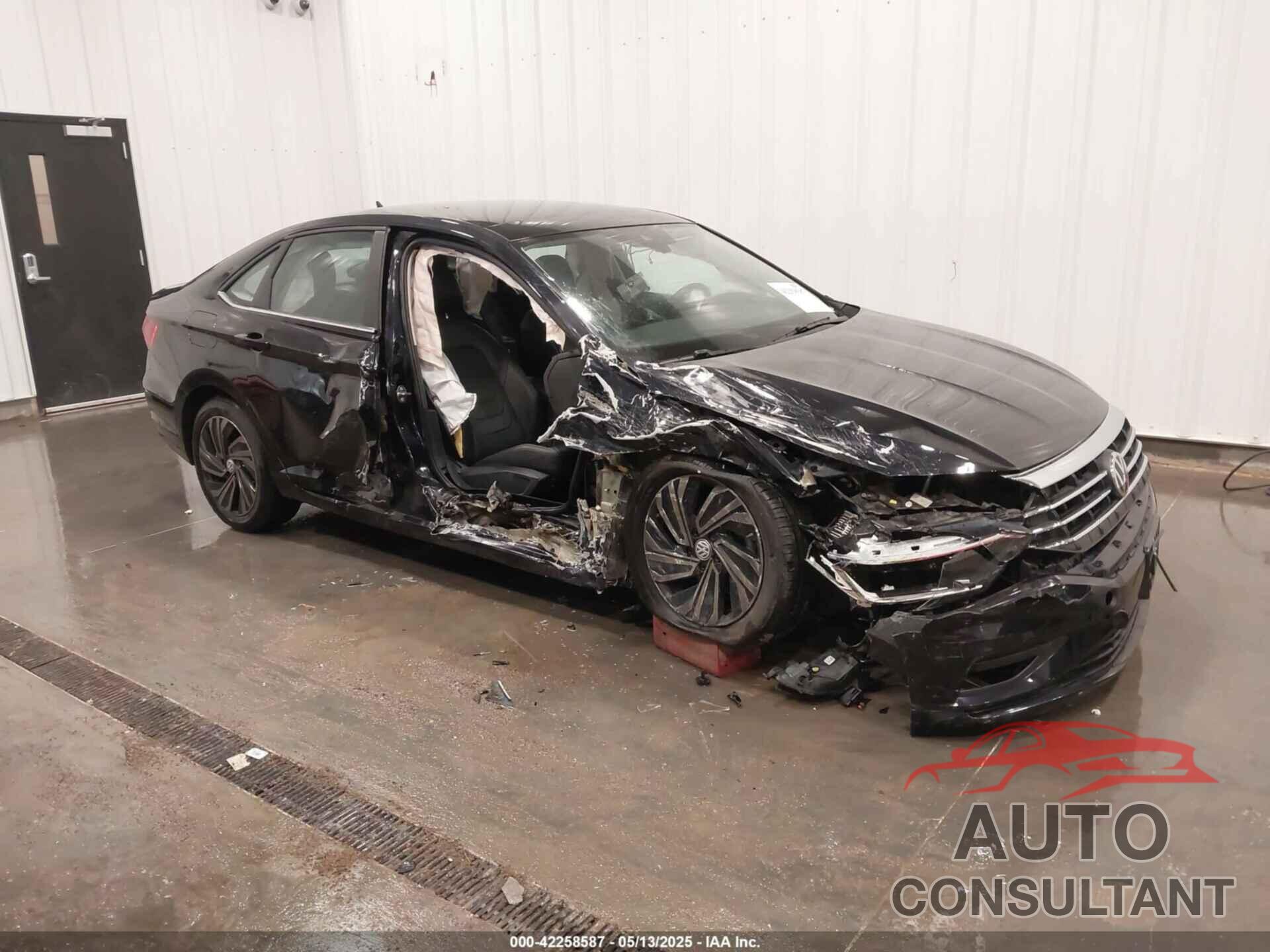 VOLKSWAGEN JETTA 2019 - 3VWG57BU9KM005512