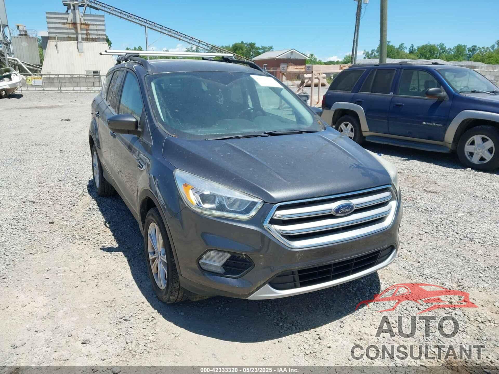 FORD ESCAPE 2017 - 1FMCU9G9XHUD90910
