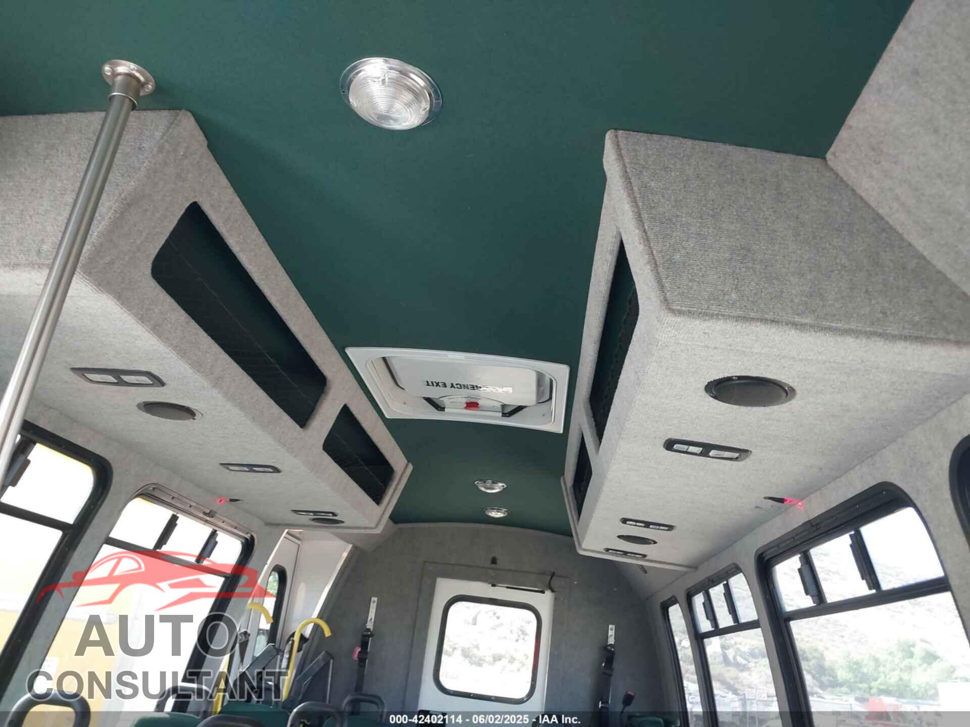 FORD E-450 CUTAWAY 2011 - 1FDXE4FS7BDB09062