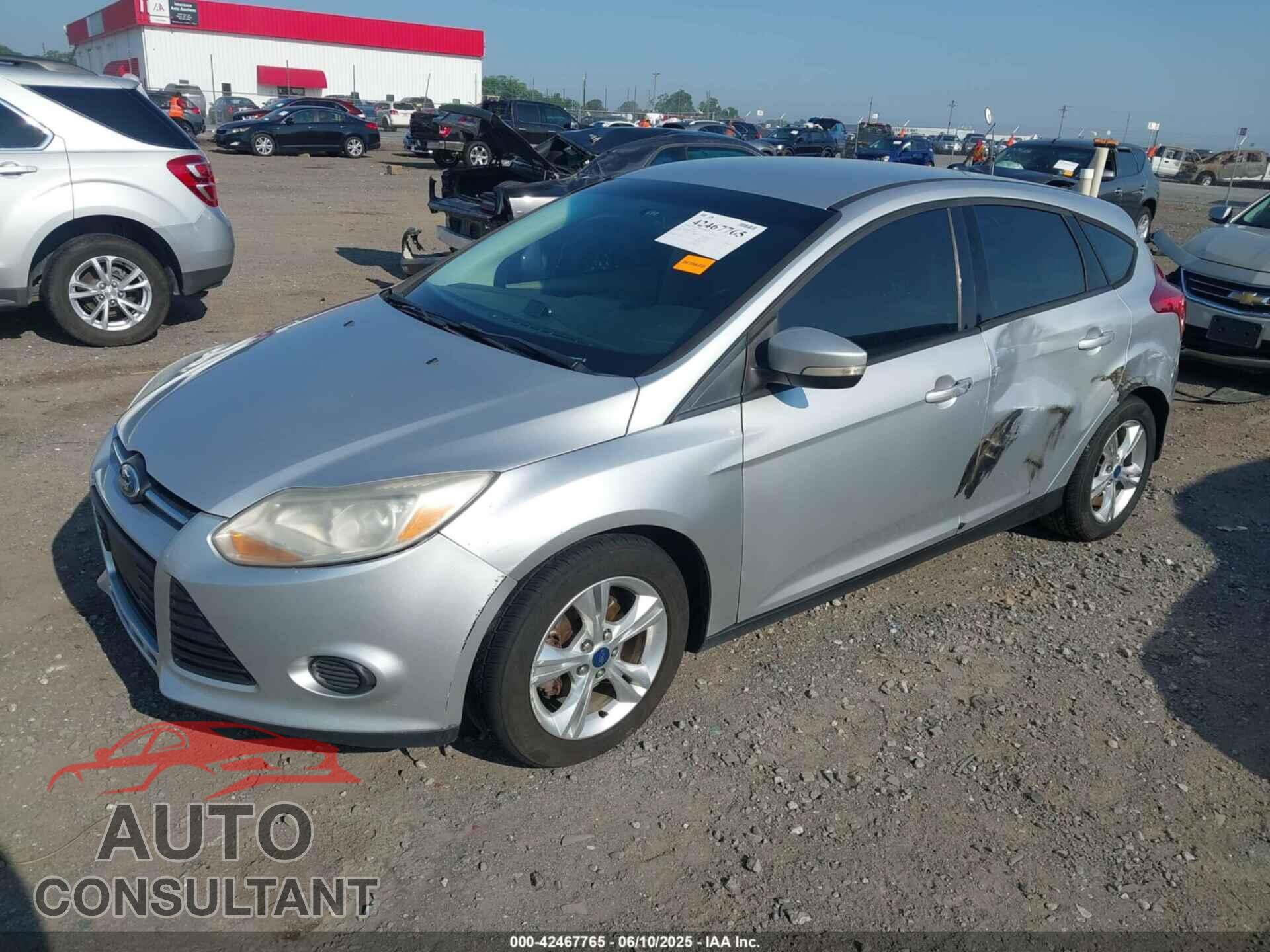 FORD FOCUS 2013 - 1FADP3K25DL359576