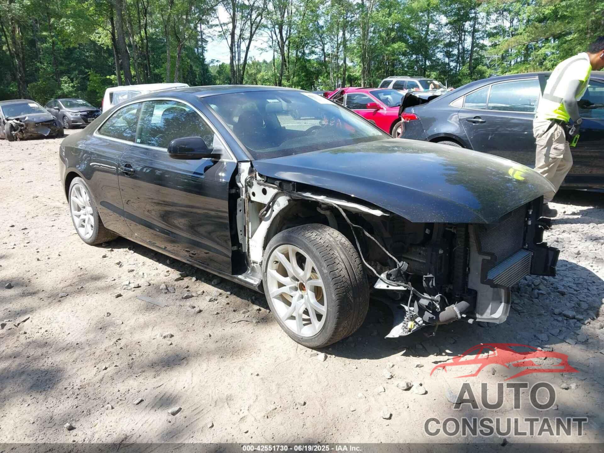 AUDI A5 2012 - WAUCFAFR5CA000501