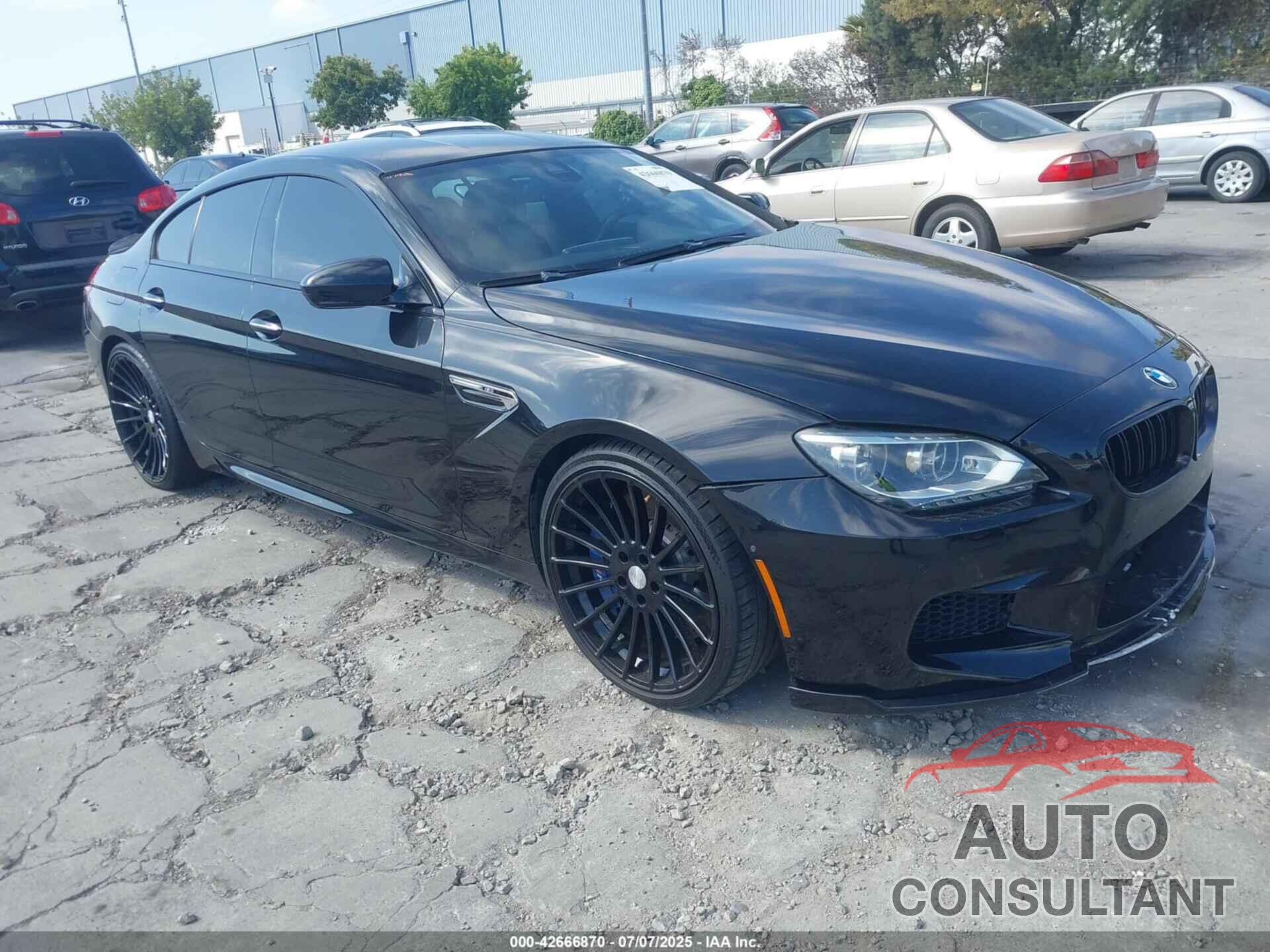 BMW M6 GRAN COUPE 2014 - WBS6C9C50EDV73955