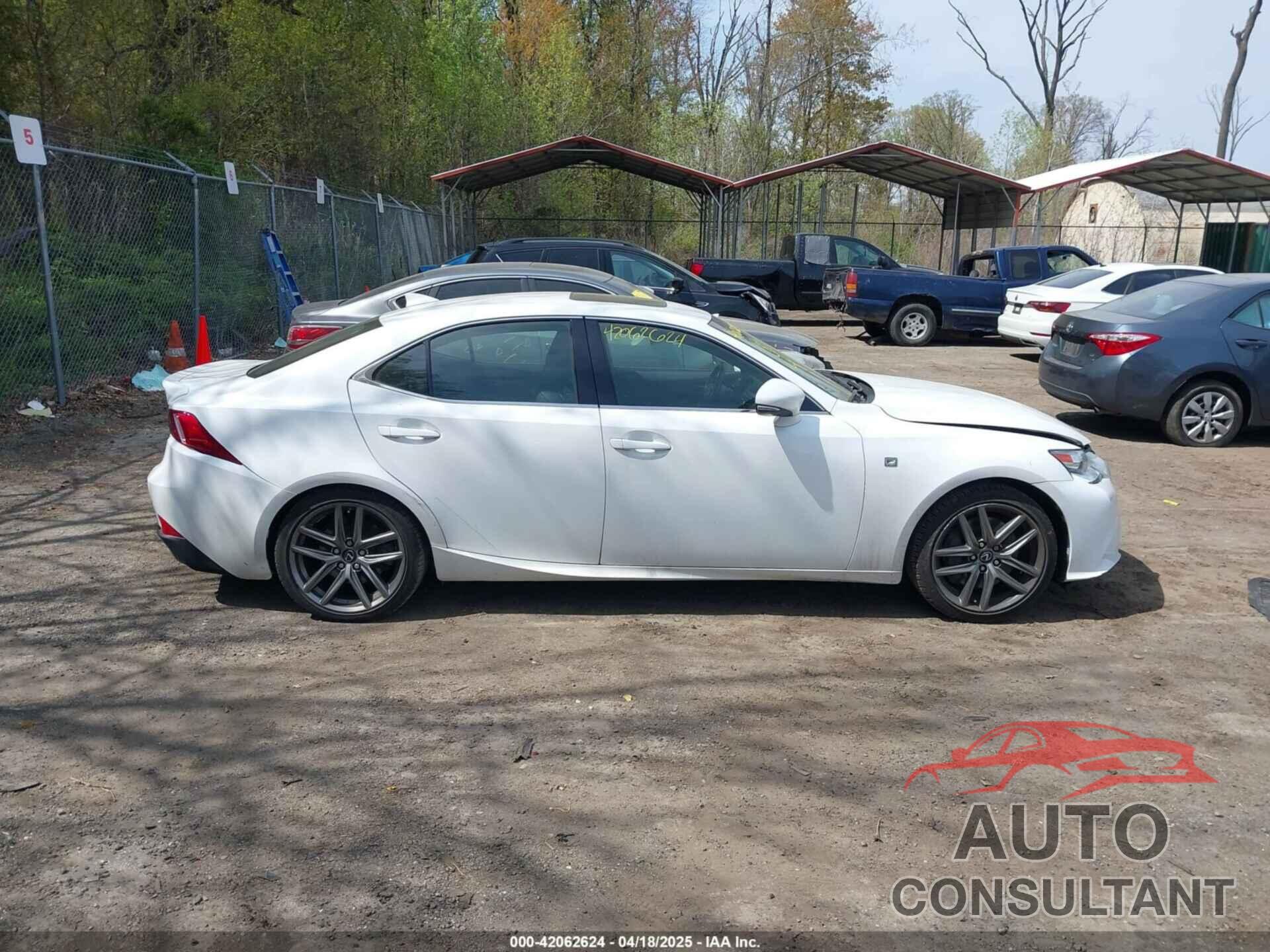LEXUS IS 300 2016 - JTHCM1D21G5013662