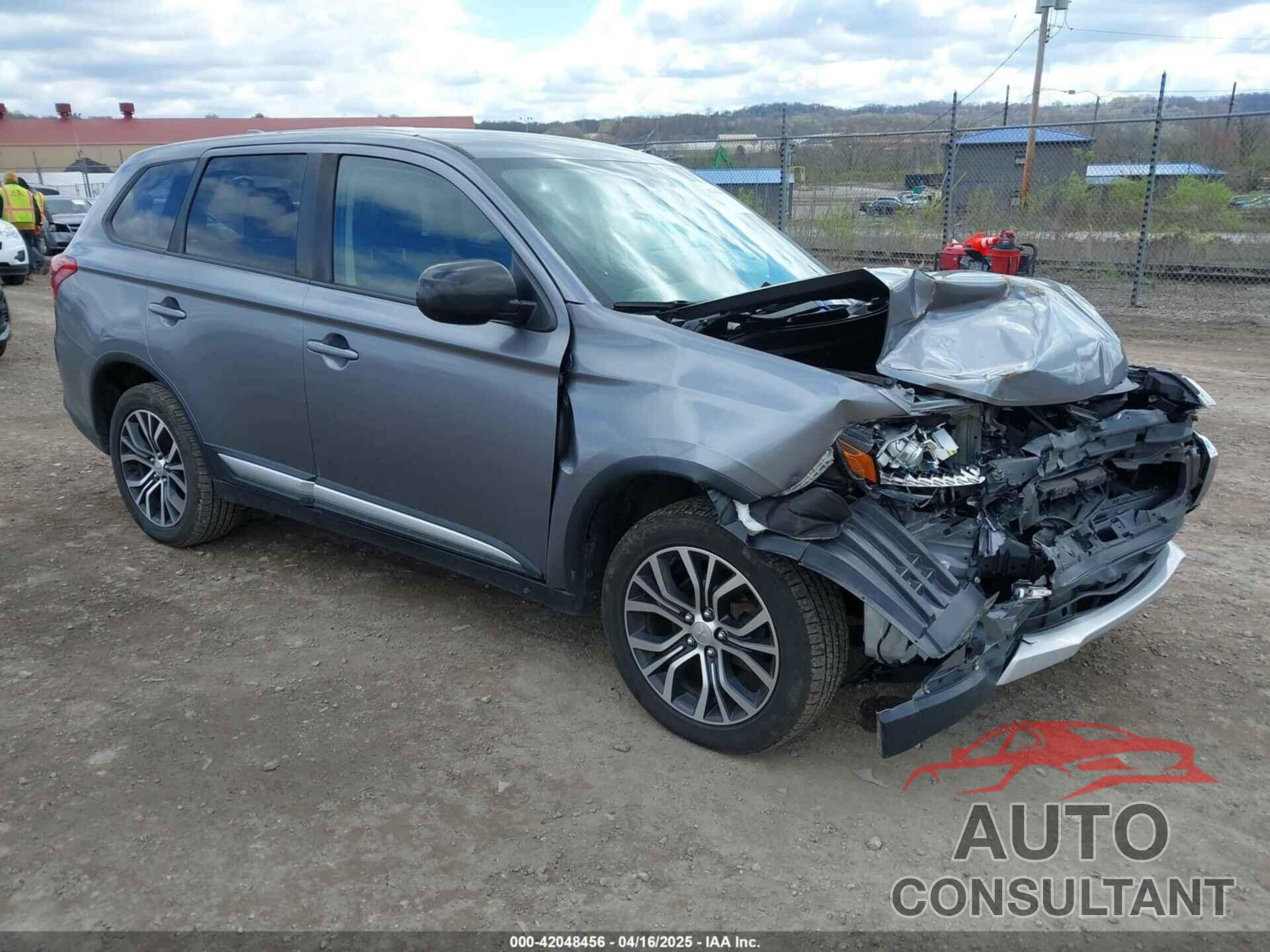 MITSUBISHI OUTLANDER 2018 - JA4AZ3A36JJ004547