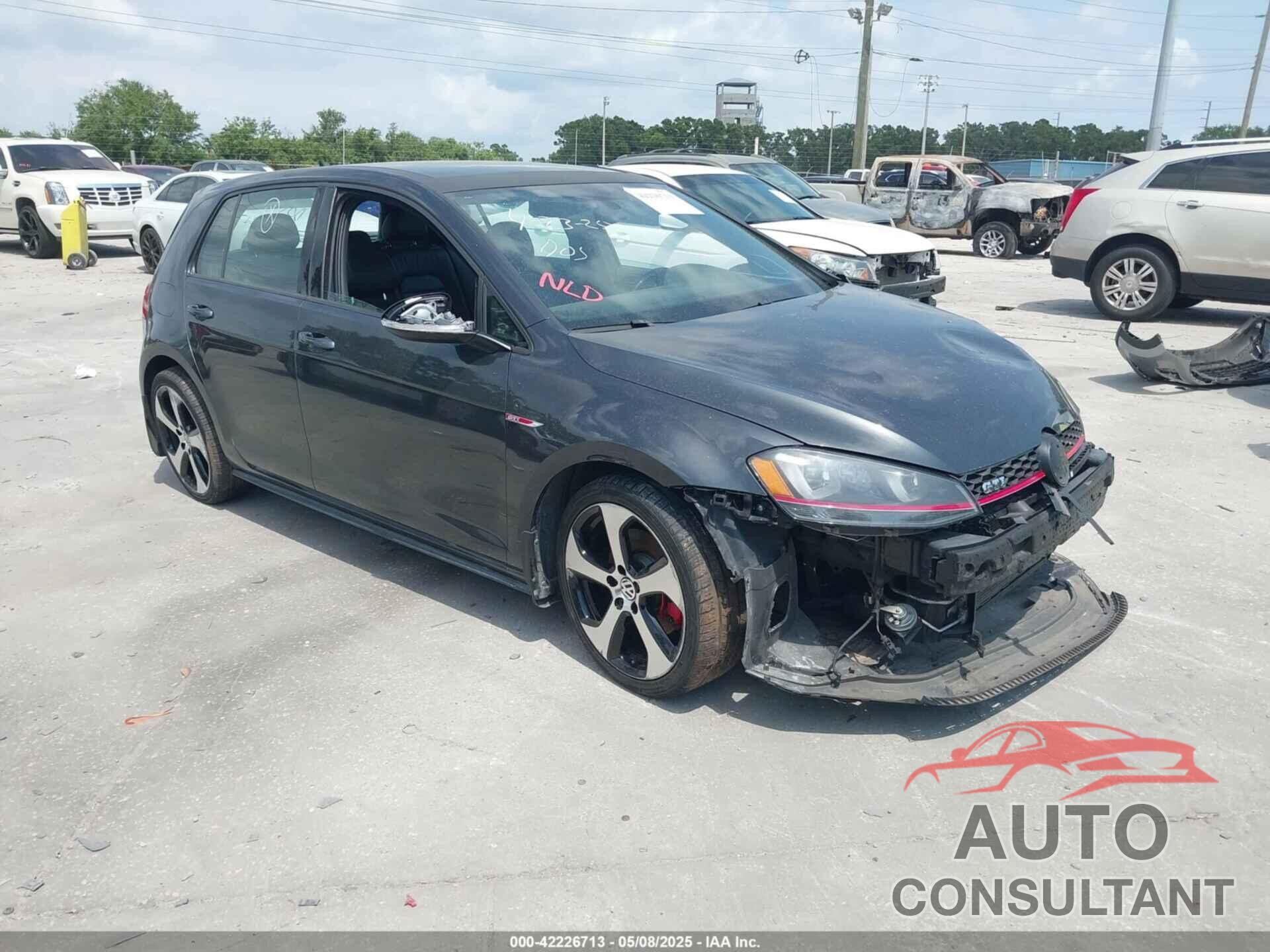 VOLKSWAGEN GOLF GTI 2015 - 3VW4T7AU3FM029403