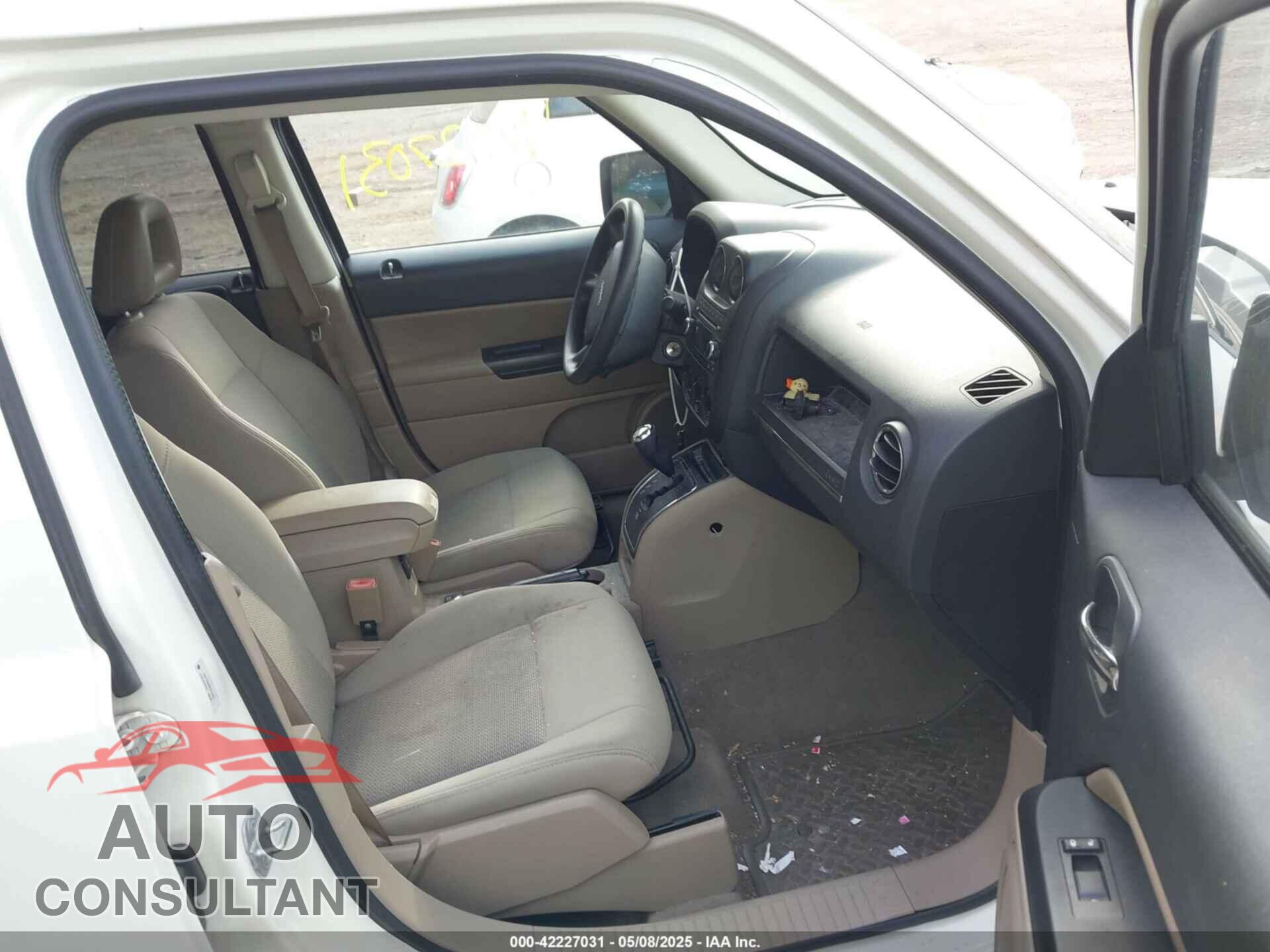 JEEP PATRIOT 2009 - 1J8FF28B49D217933