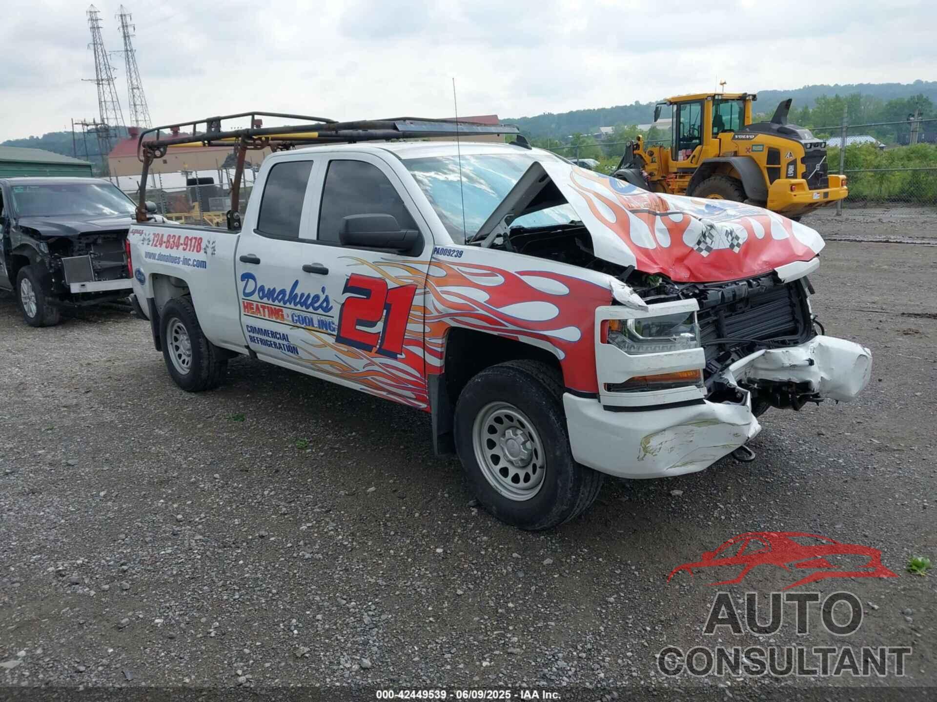 CHEVROLET SILVERADO 1500 2018 - 1GCVKPEC1JZ203519