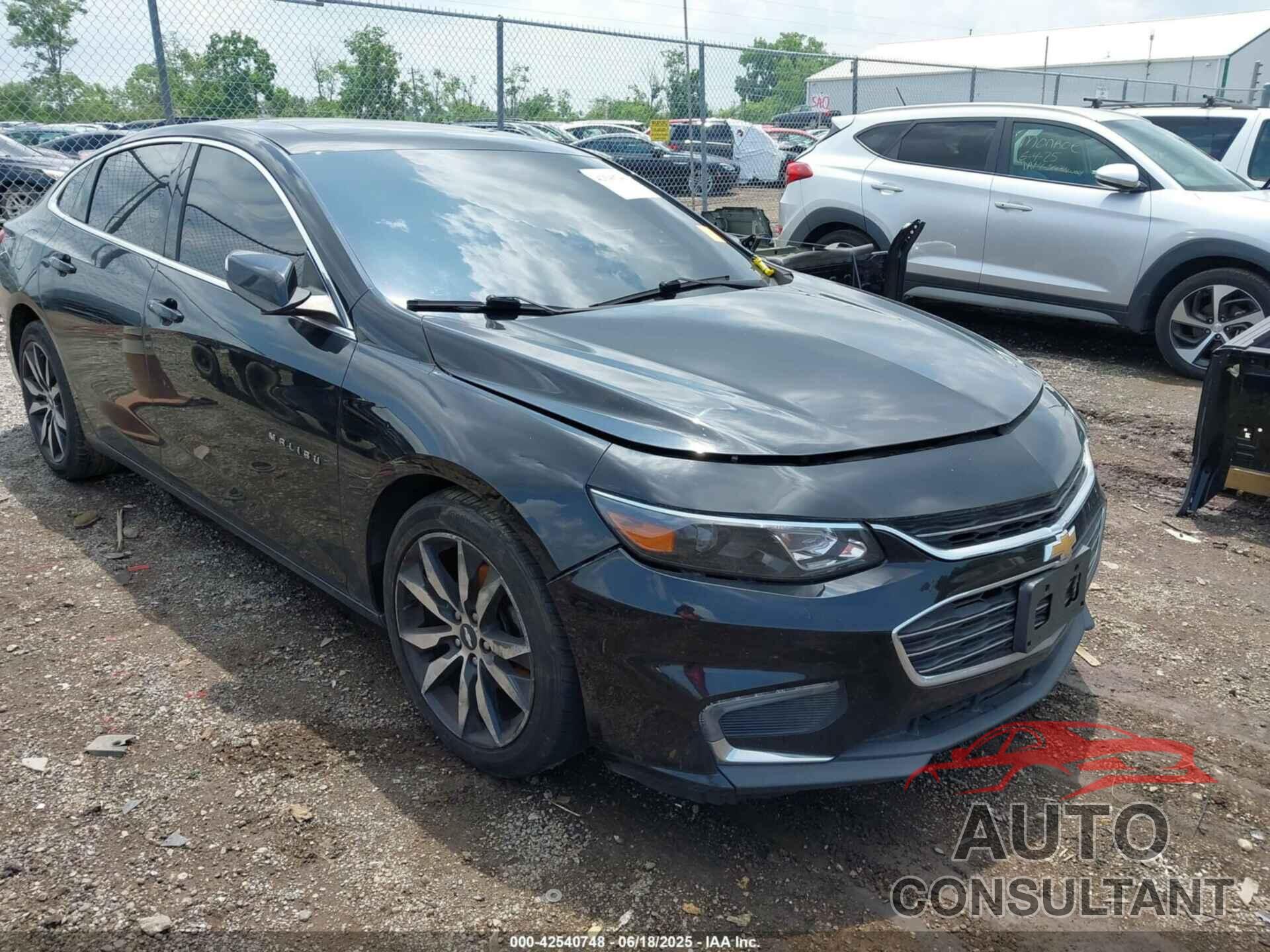 CHEVROLET MALIBU 2018 - 1G1ZD5ST6JF243366