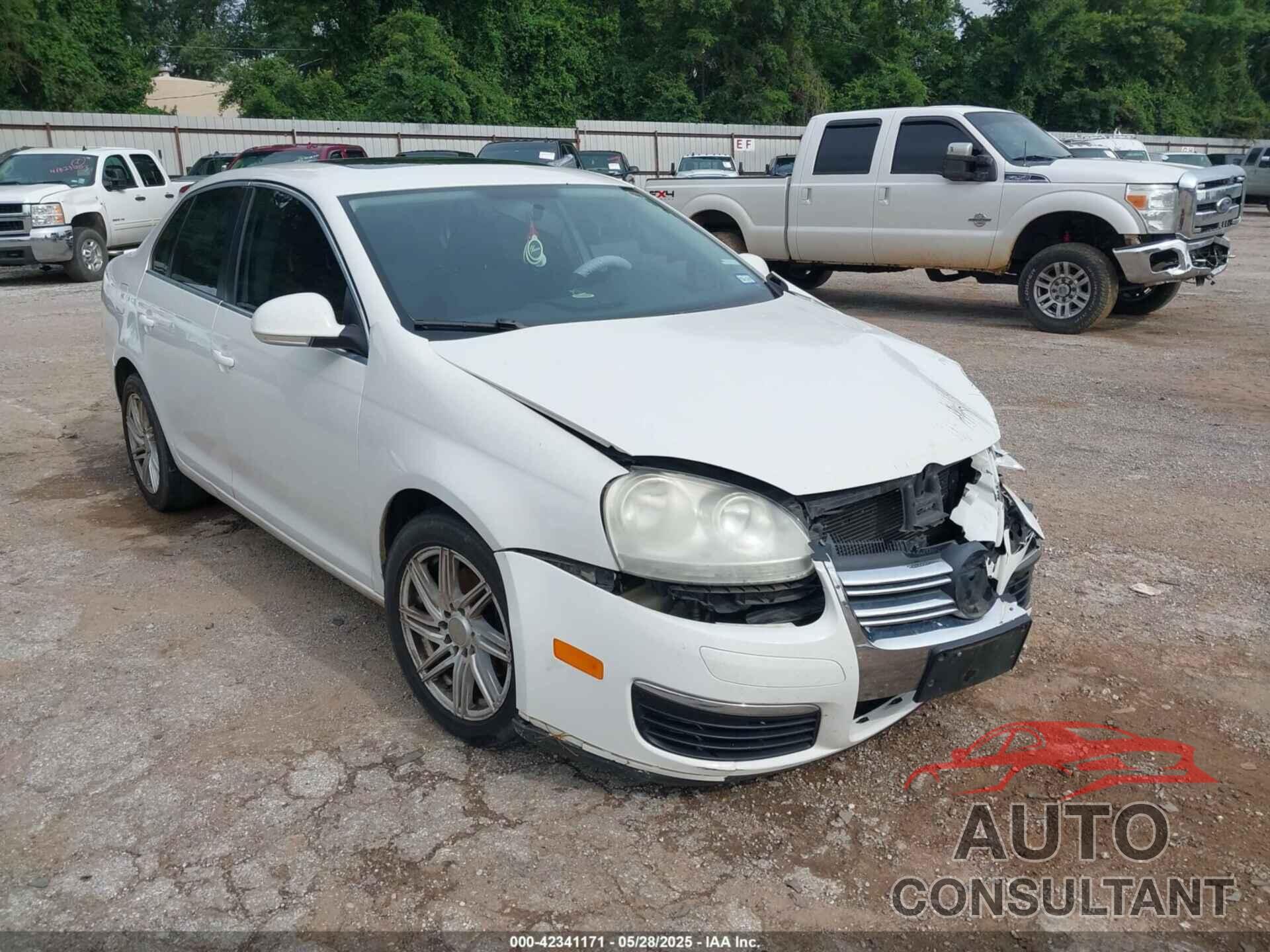VOLKSWAGEN JETTA 2010 - 3VWRX7AJ6AM014029