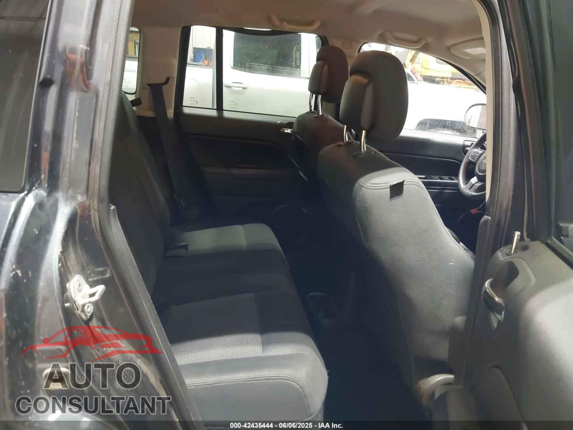 JEEP COMPASS 2014 - 1C4NJDBB7ED598449