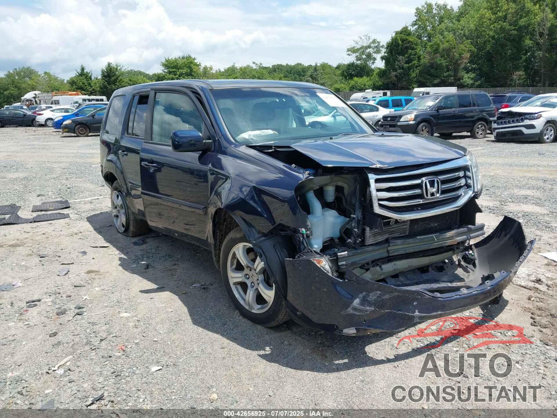 HONDA PILOT 2012 - 5FNYF4H74CB030621