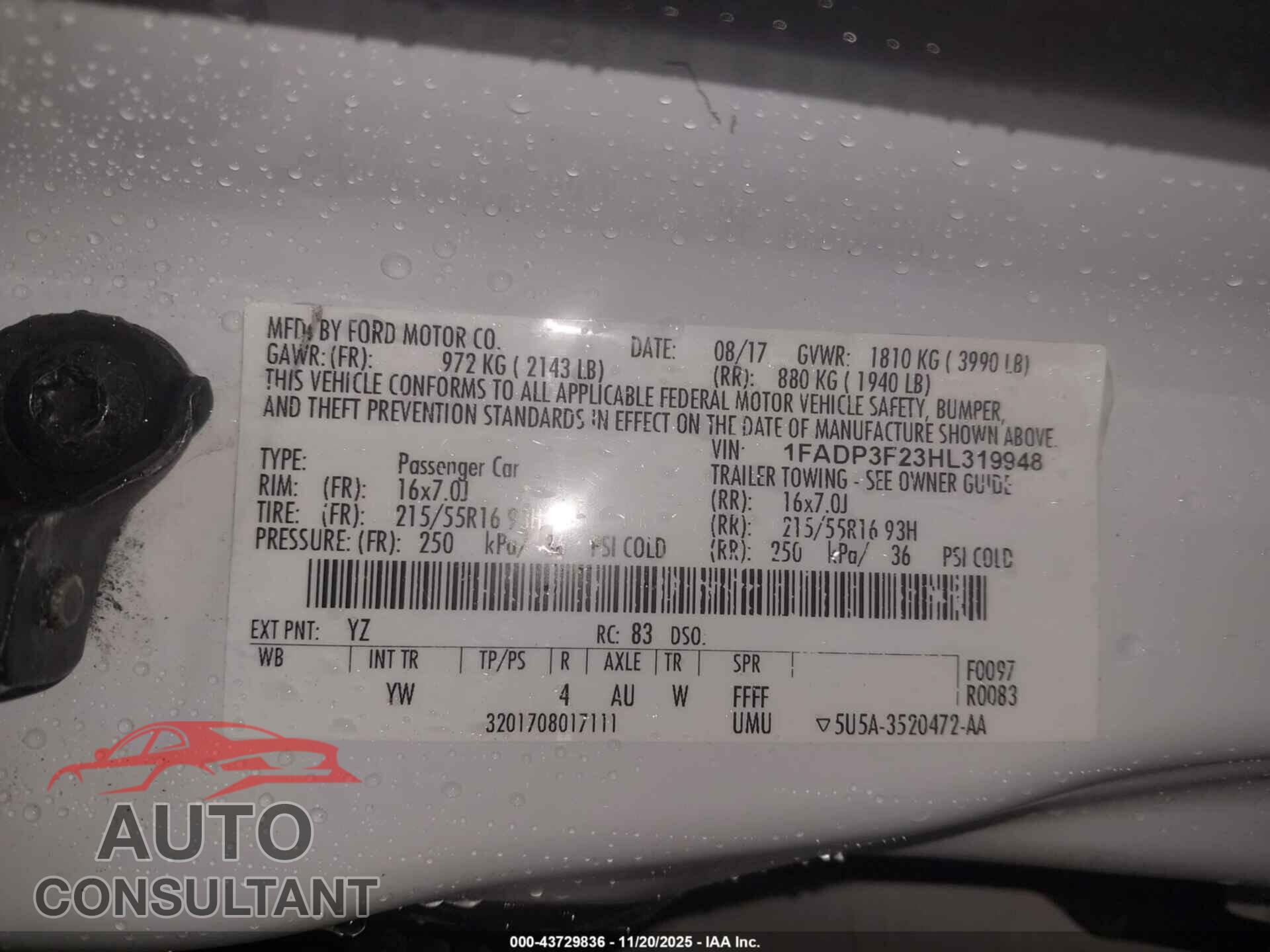 FORD FOCUS 2017 - 1FADP3F23HL319948
