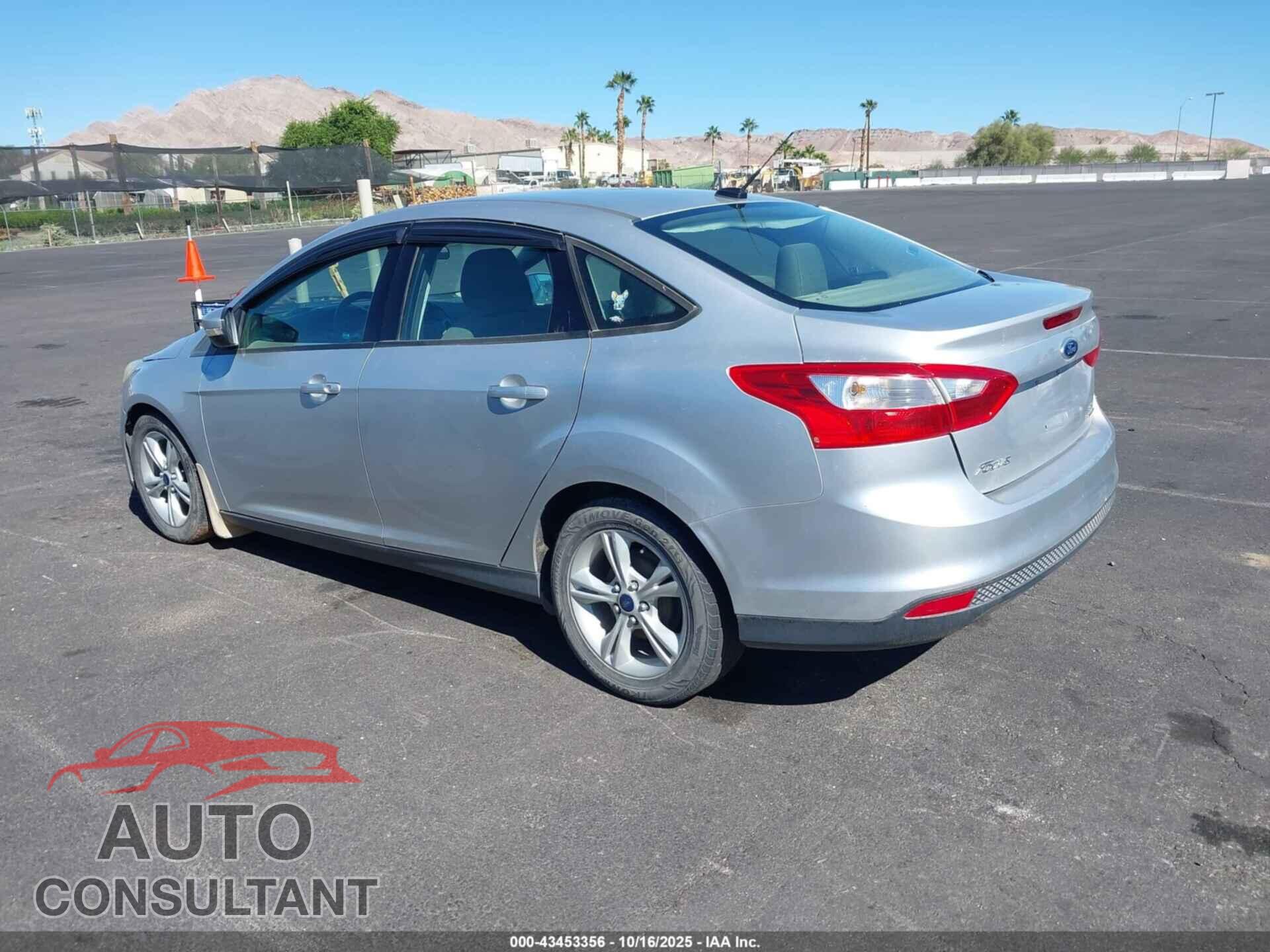 FORD FOCUS 2014 - 1FADP3F26EL407615