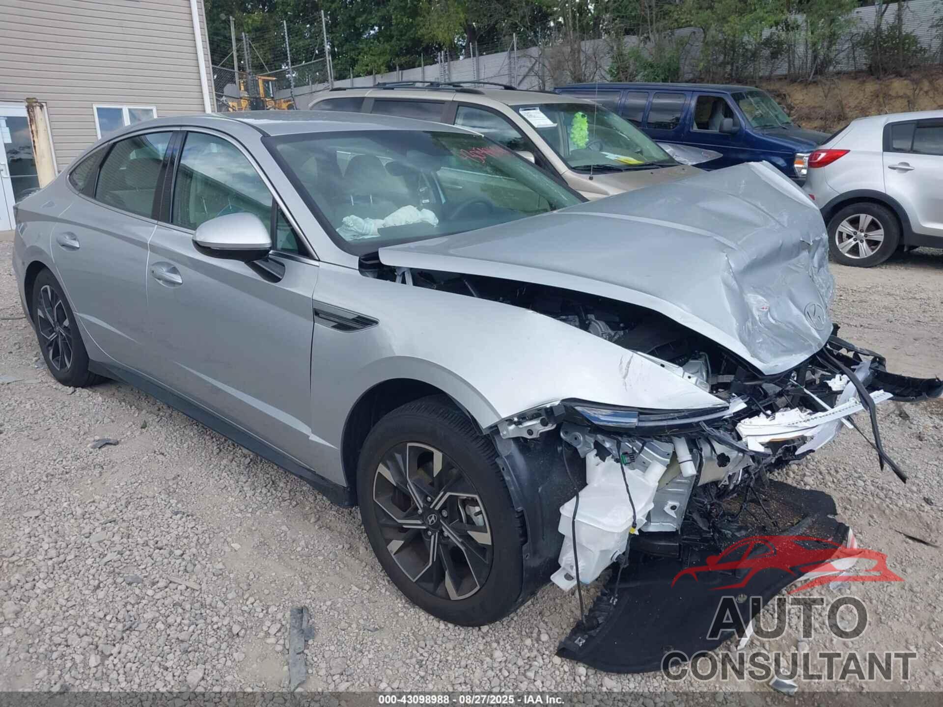 HYUNDAI SONATA 2025 - KMHL64JA9SA484754