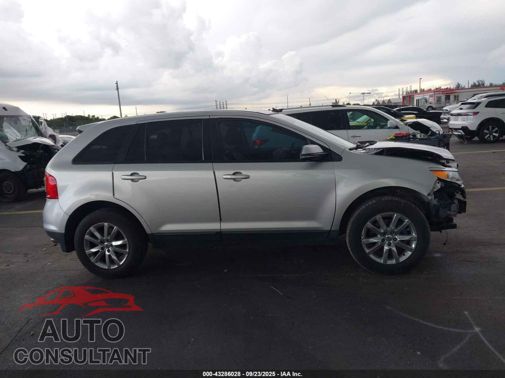 FORD EDGE 2013 - 2FMDK3JC4DBE31043