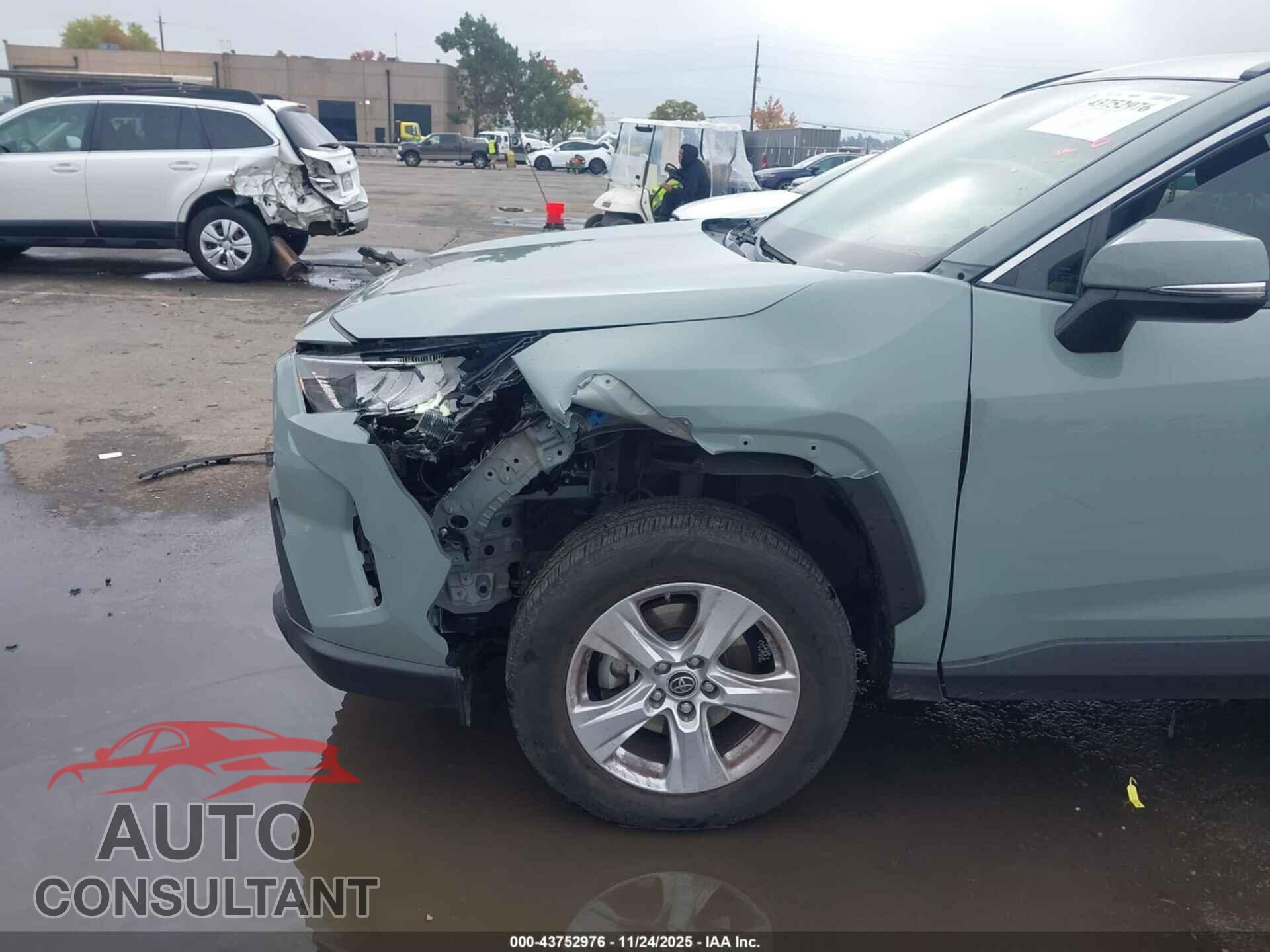 TOYOTA RAV4 2019 - JTMP1RFV7KD030059