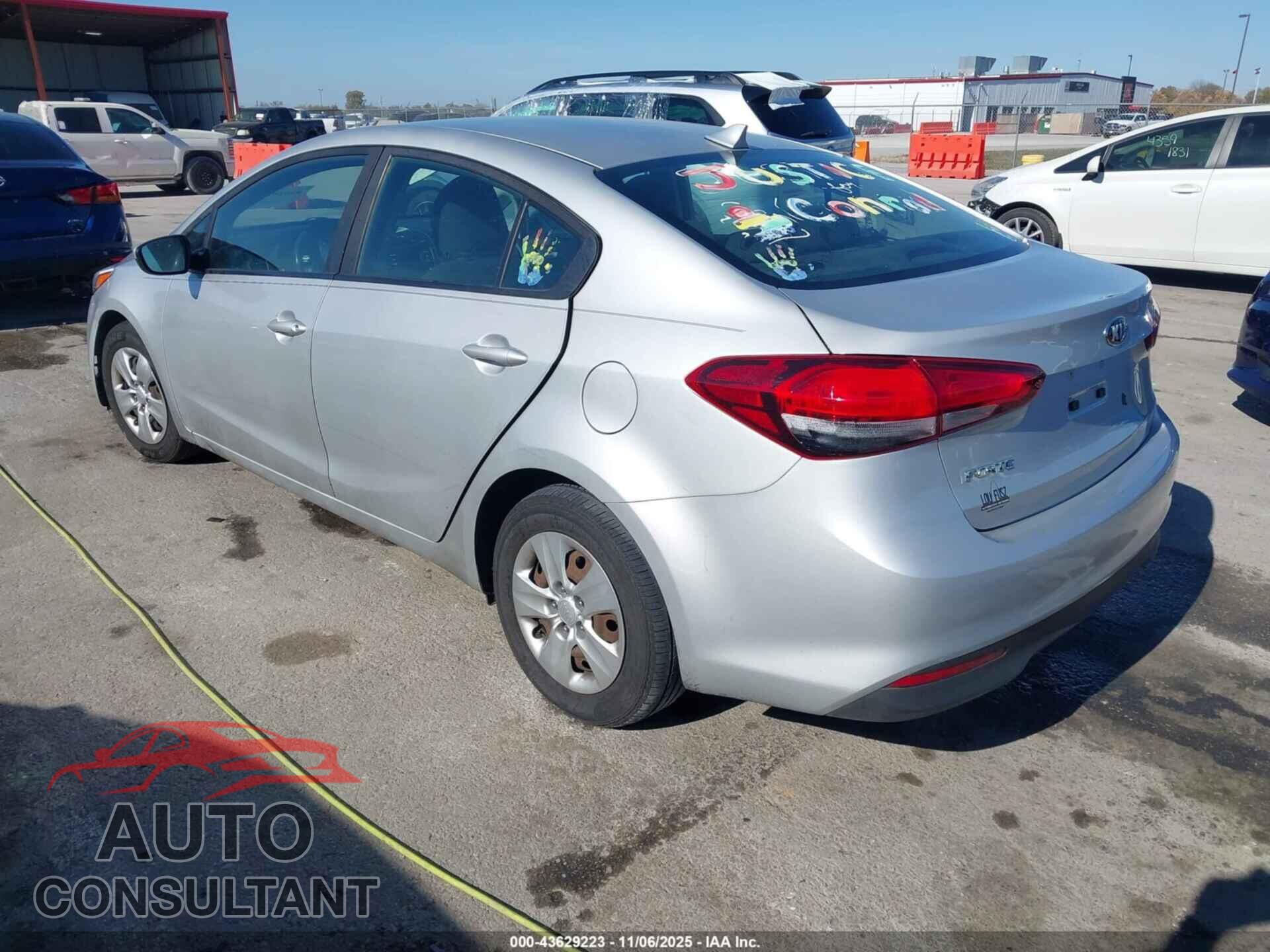 KIA FORTE 2017 - 3KPFK4A75HE140331