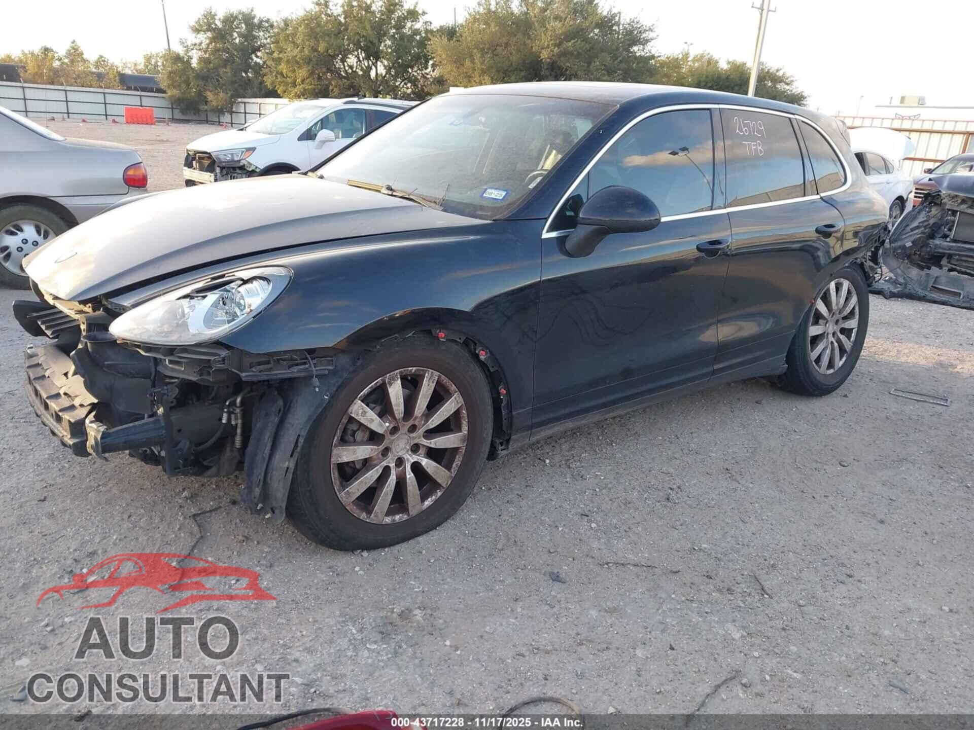 PORSCHE CAYENNE 2012 - WP1AB2A22CLA40284