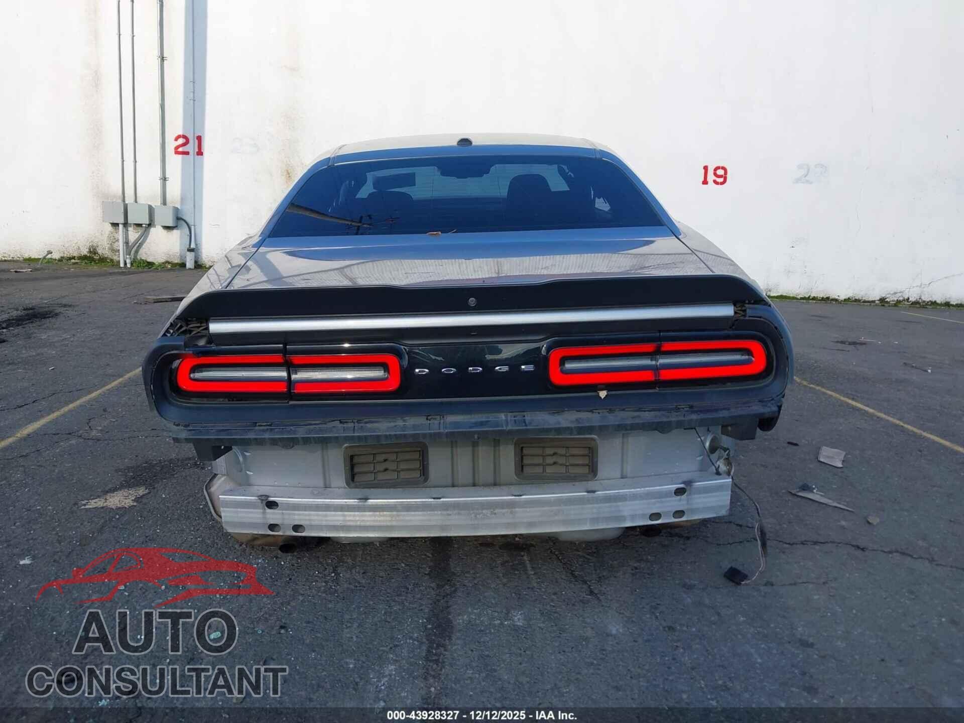 DODGE CHALLENGER 2017 - 2C3CDZAG8HH554657