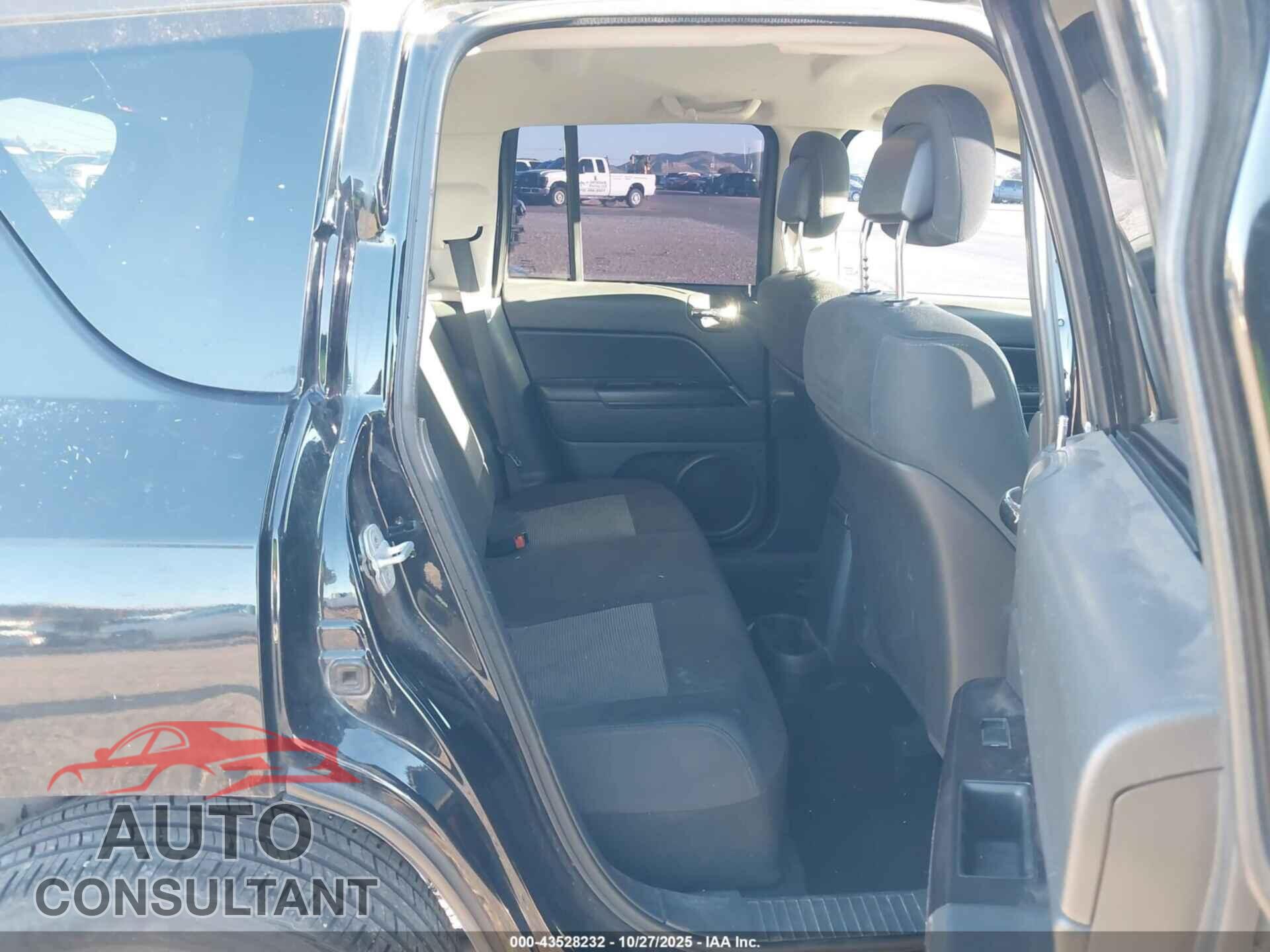 JEEP COMPASS 2012 - 1C4NJCBA2CD503505