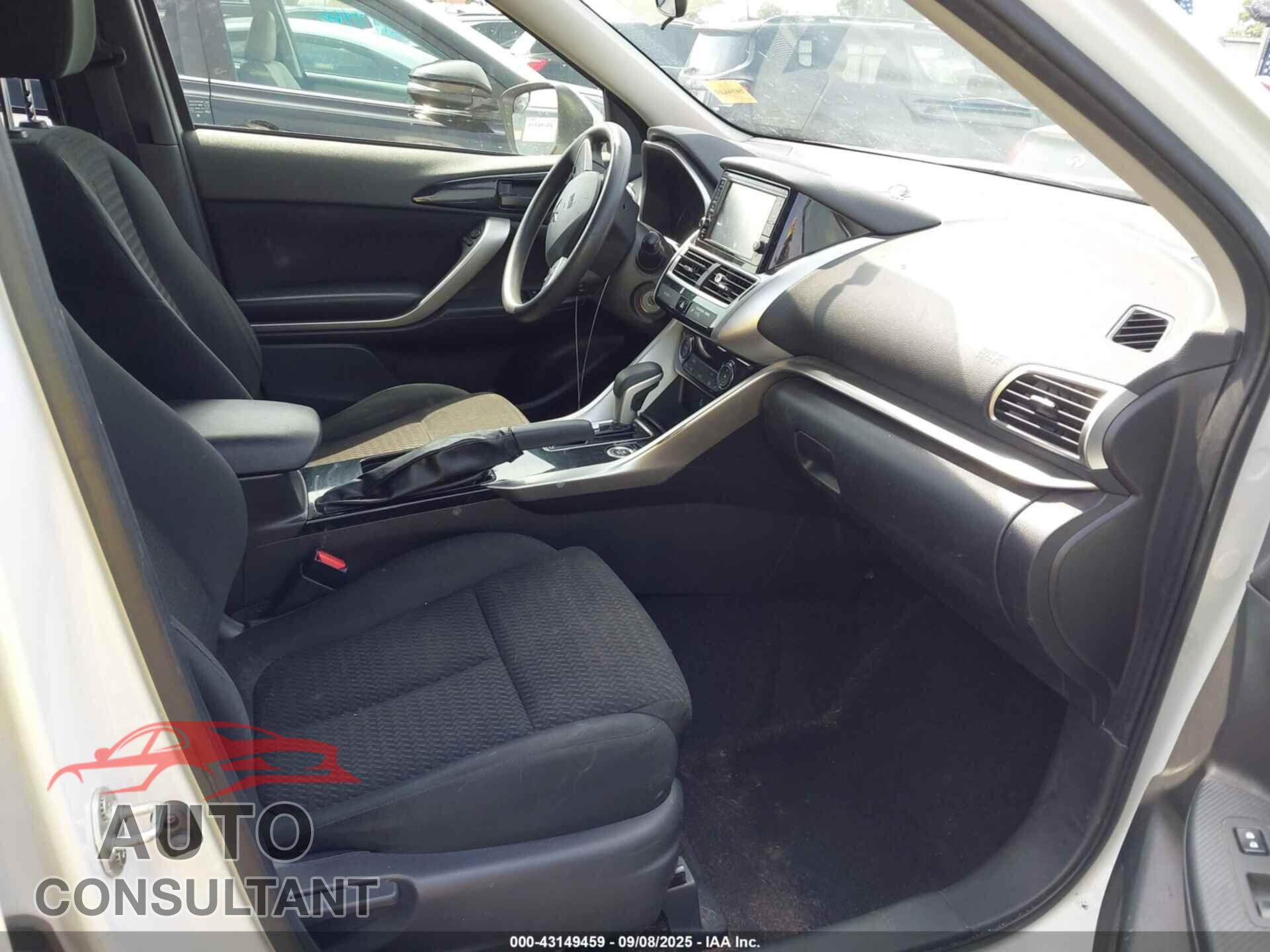 MITSUBISHI ECLIPSE CROSS 2020 - JA4AT3AA0LZ015581
