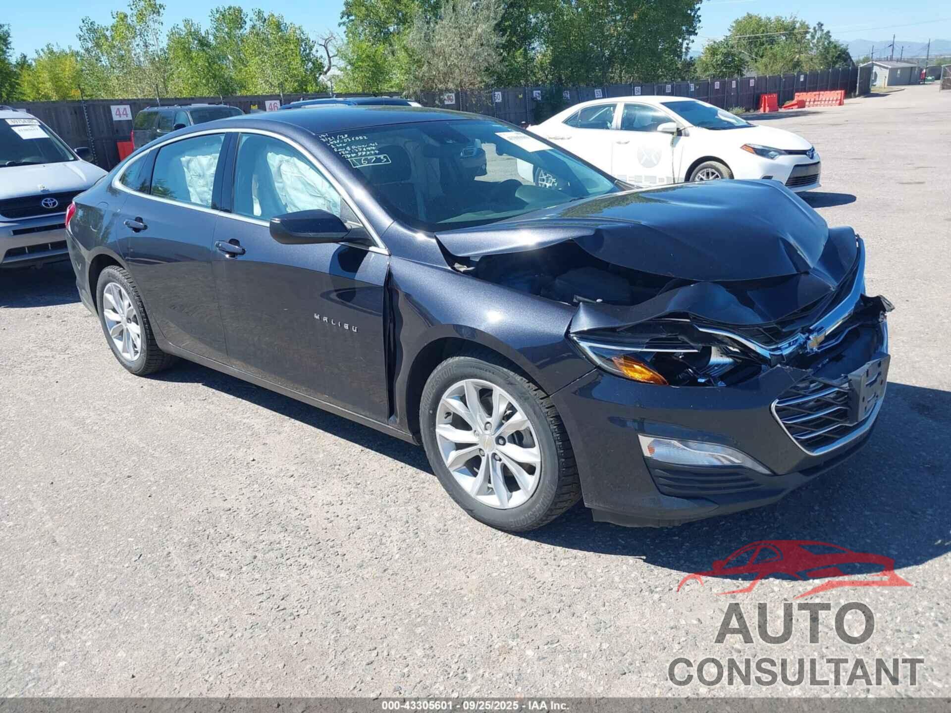 CHEVROLET MALIBU 2023 - 1G1ZD5ST8PF127644