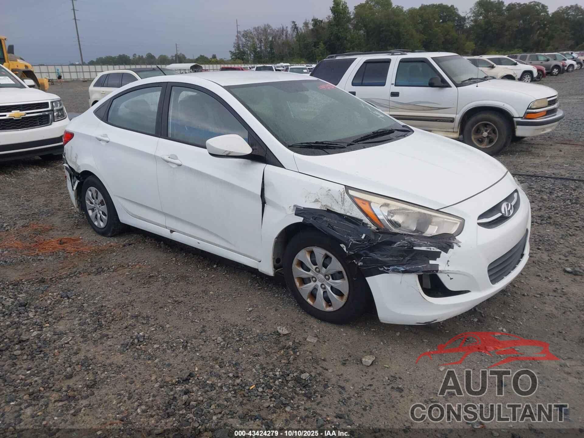 HYUNDAI ACCENT 2015 - KMHCT4AE1FU885702