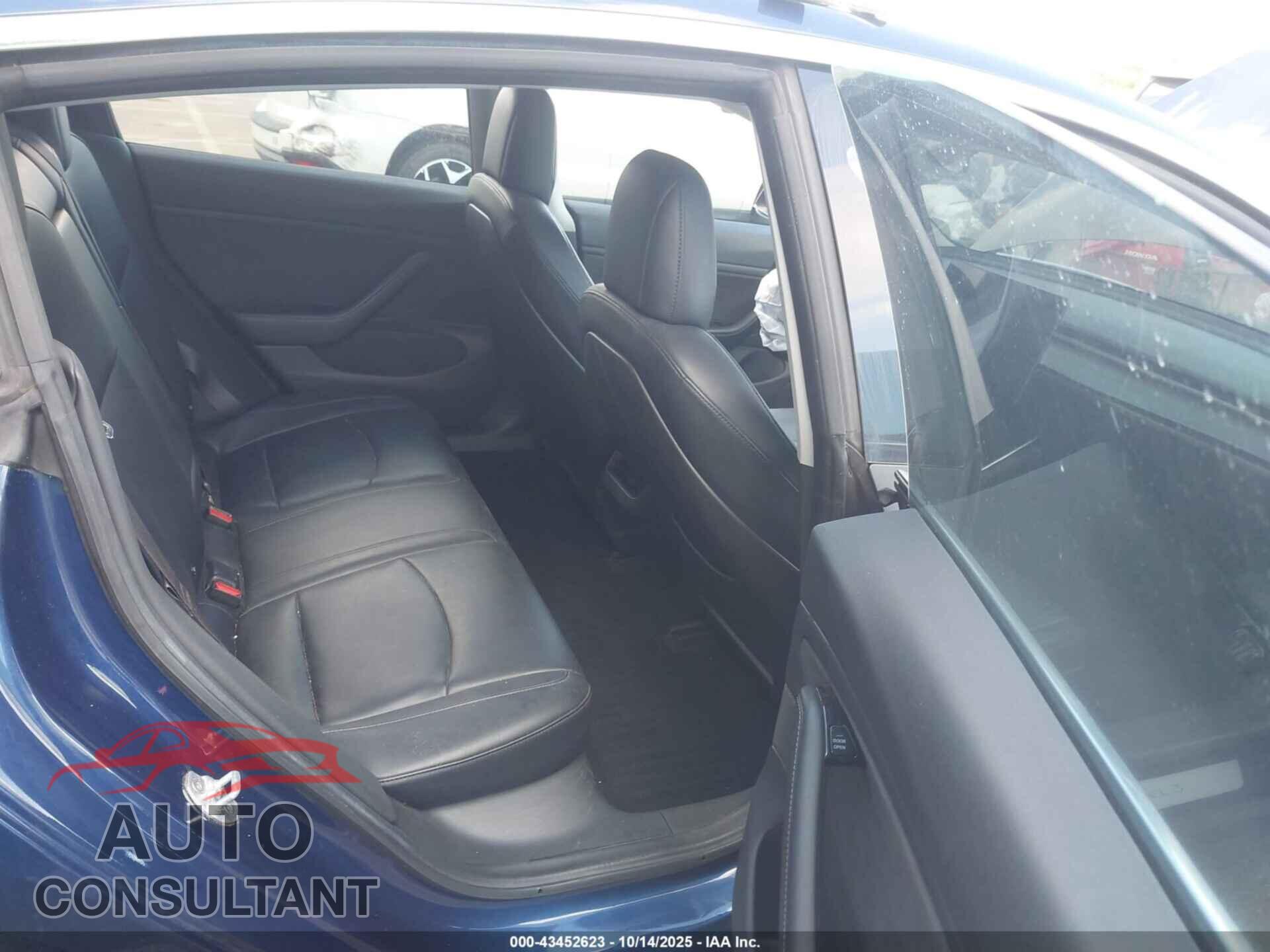 TESLA MODEL 3 2018 - 5YJ3E1EA1JF004308