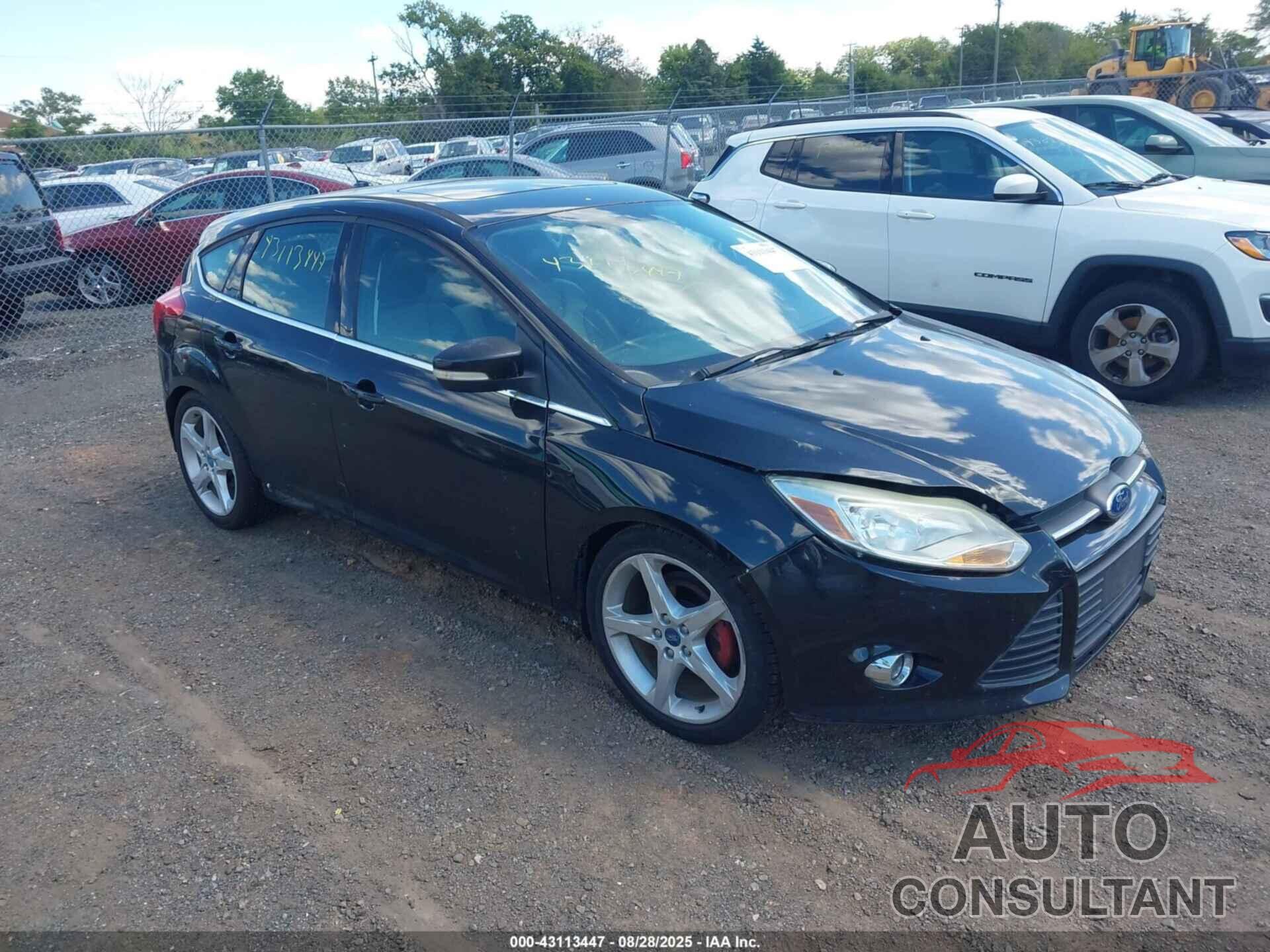 FORD FOCUS 2012 - 1FAHP3N25CL461939