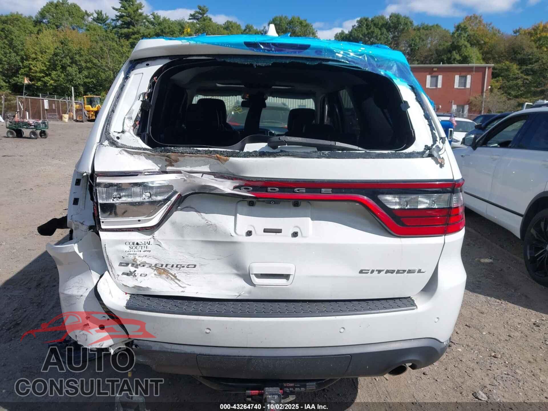 DODGE DURANGO 2015 - 1C4SDJET0FC147917