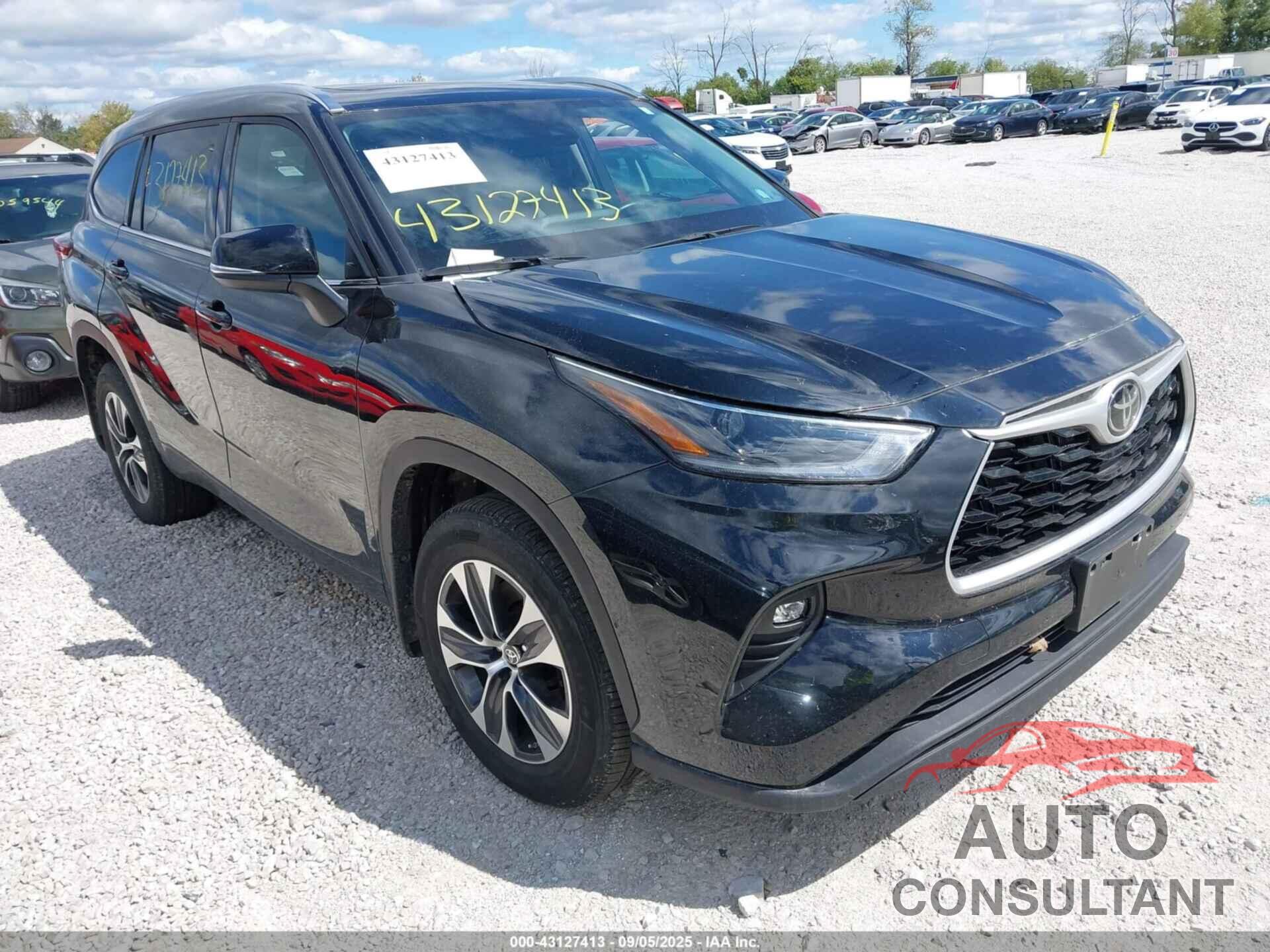 TOYOTA HIGHLANDER 2021 - 5TDGZRBH5MS557131