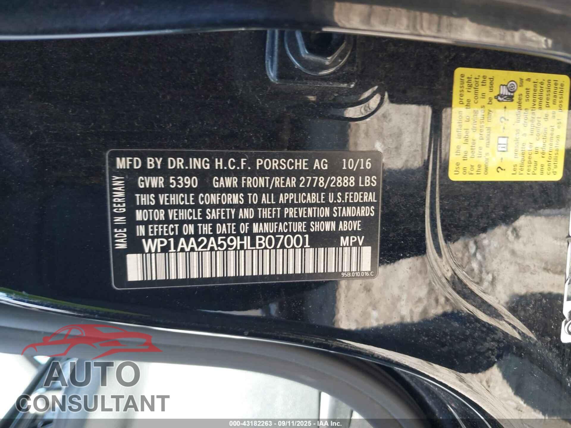 PORSCHE MACAN 2017 - WP1AA2A59HLB07001